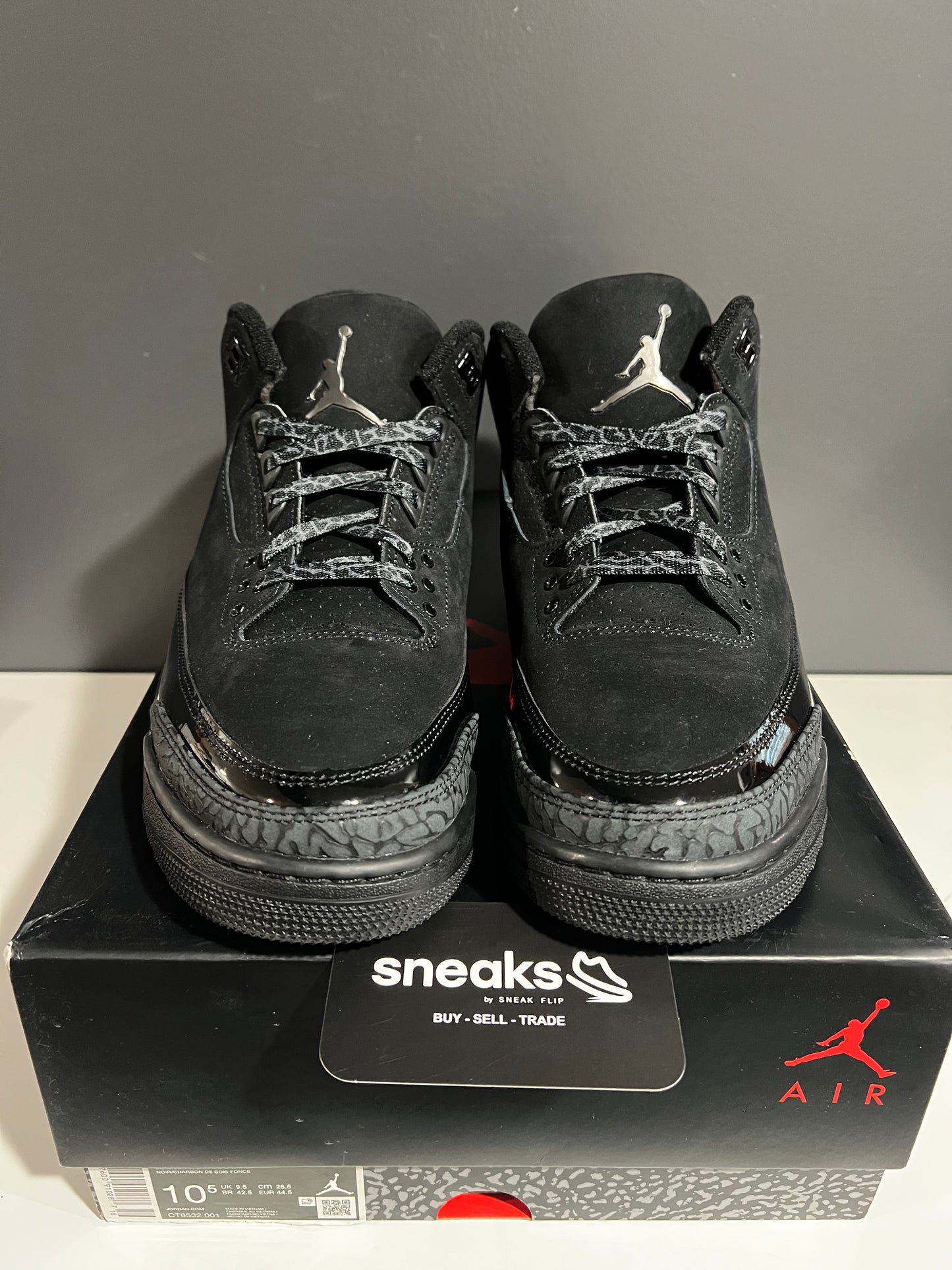 USED Air Jordan 3 Retro Black Cat 2025 CT8532-001 SIZE 10.5M OG ALL JY25-280