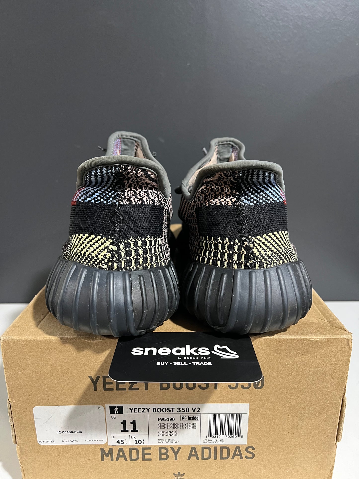 USED Yeezy Boost 350 V2 Yecheil Non-Reflective FW5190 SIZE 11M OG ALL AG25-325