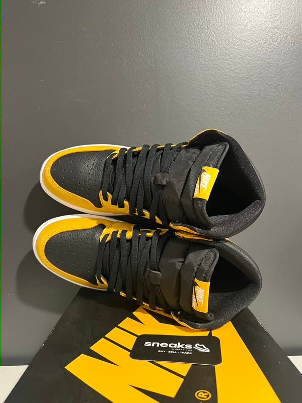 USED SIZE 11.5M Jordan 1 Retro High Pollen - Used