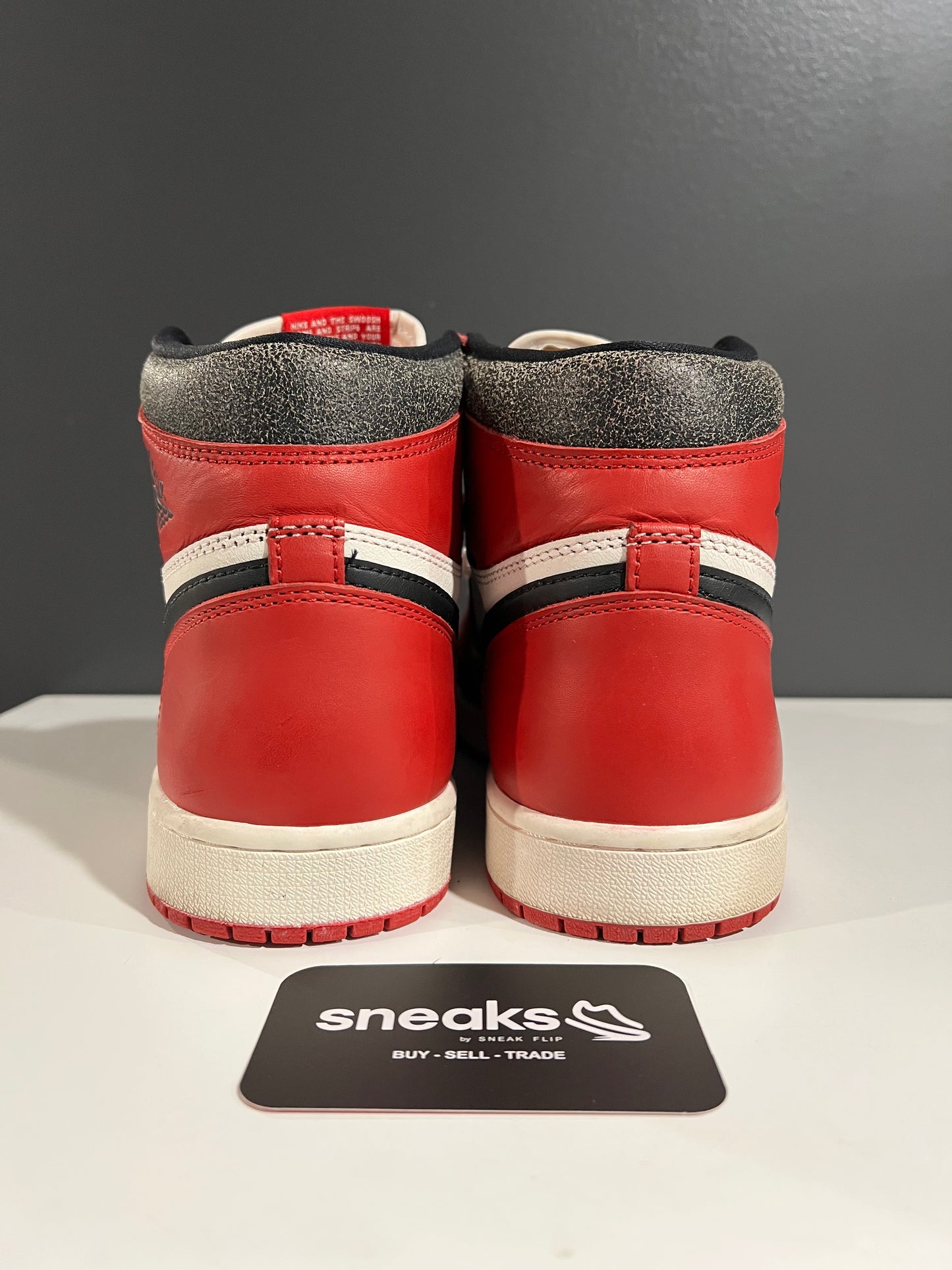 USED Air Jordan 1 Retro High OG Chicago Lost & Found DZ5485-612 SIZE 10.5M NO BOX