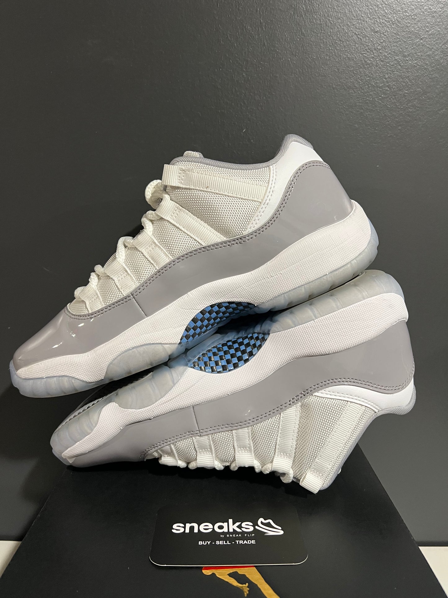 USED Air Jordan 11 Retro Low GS Cement Grey 528896-140 SIZE 7Y OG ALL AG25-142