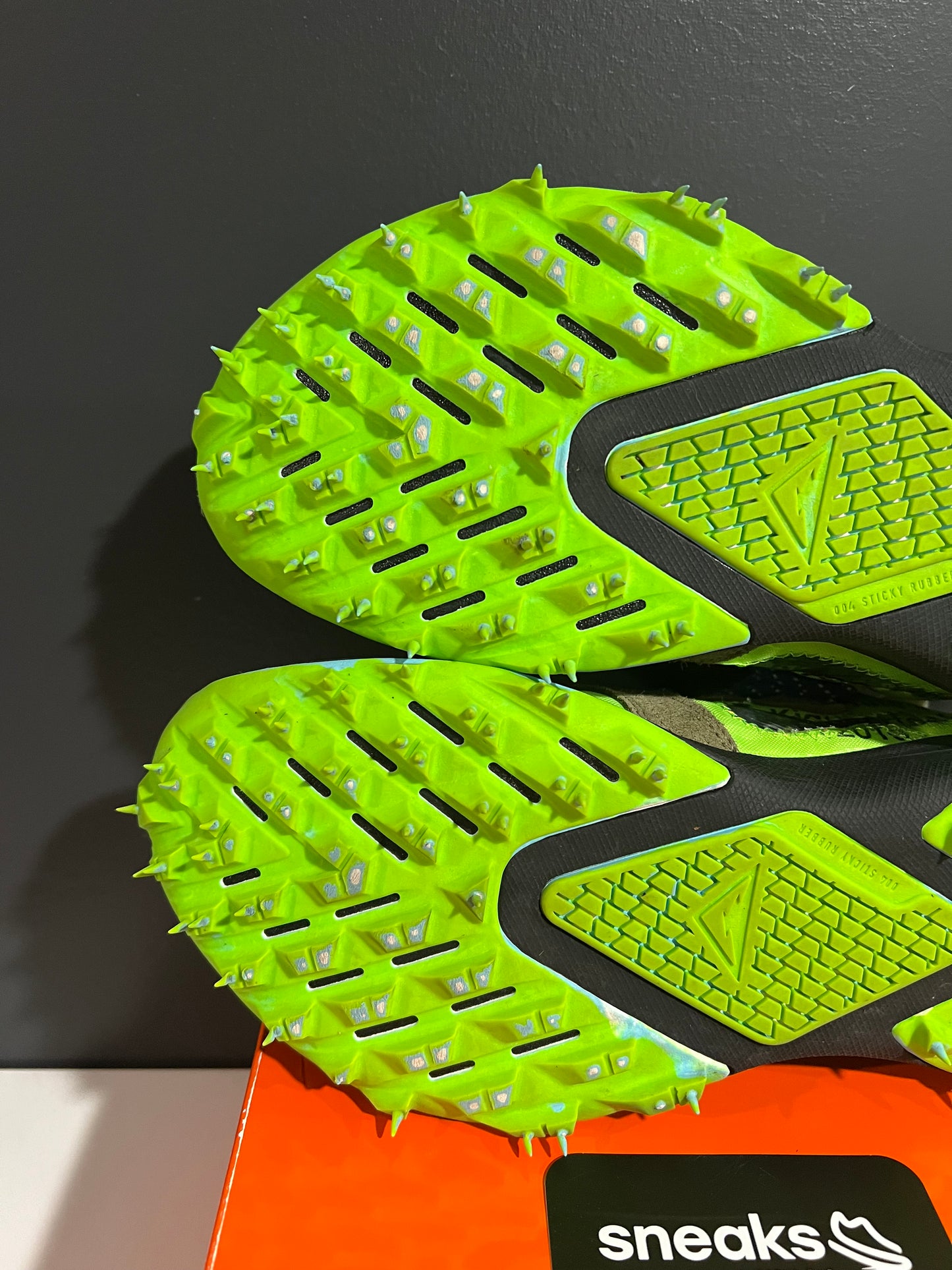 USED Off-White x Wmns Air Zoom Terra Kiger 5 Athlete in Progress Electric Green CD8179-300 SIZE 10M OG ALL JY25-234