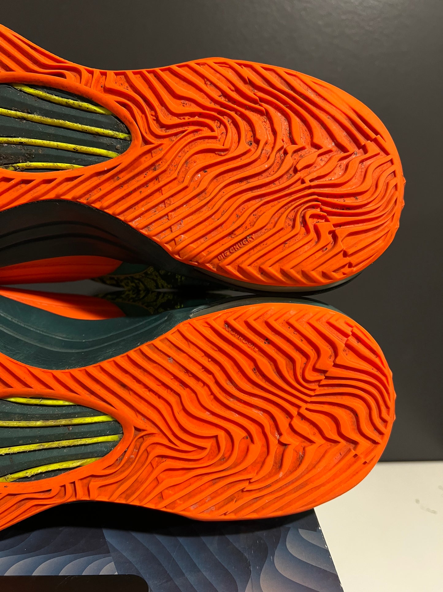 USED KD 7 Weatherman 653996-303 SIZE 10M OG ALL JY25-77