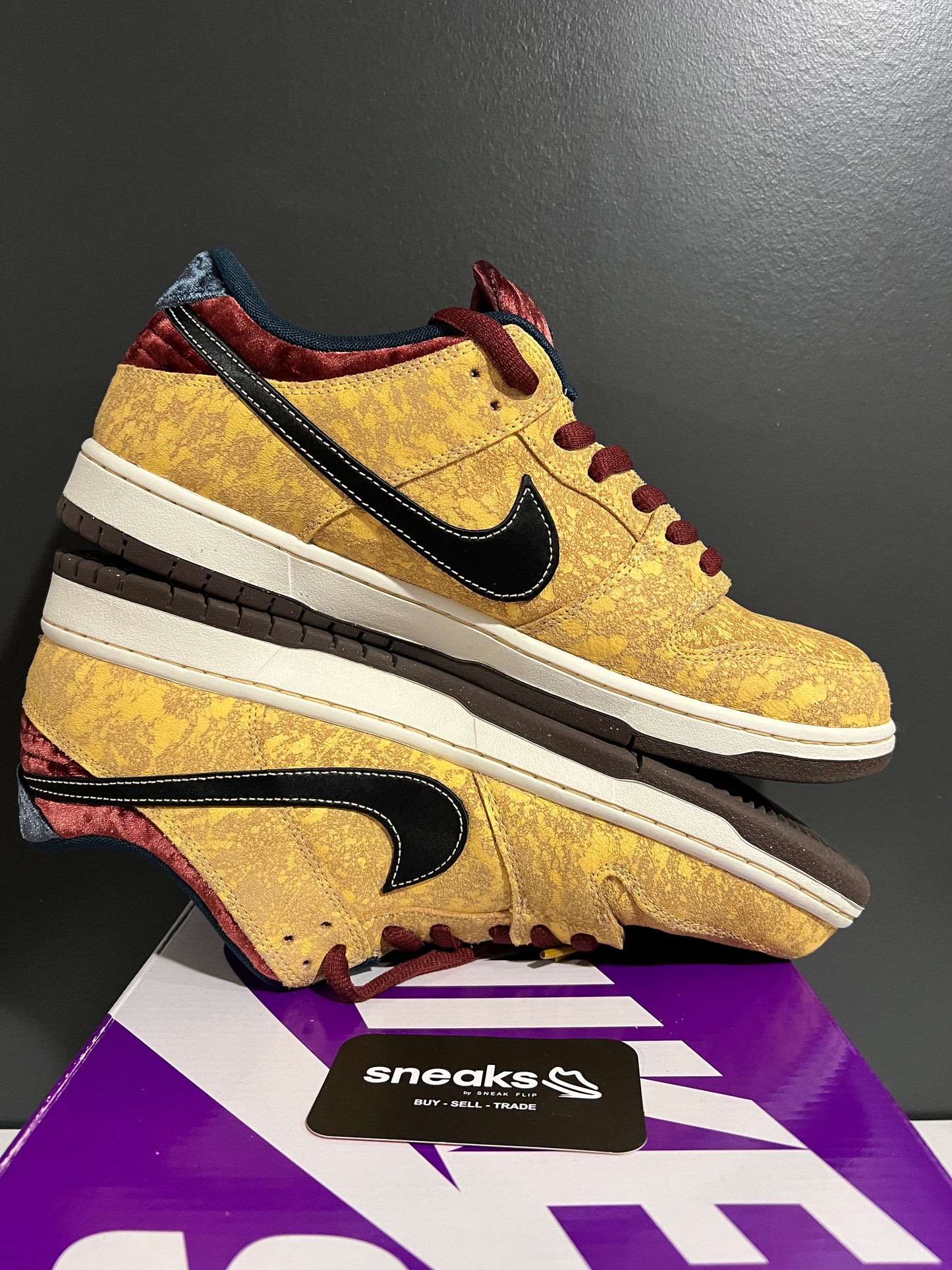 USED Dunk Low SB City of Cinema FZ1278-200 SIZE 13M OG ALL