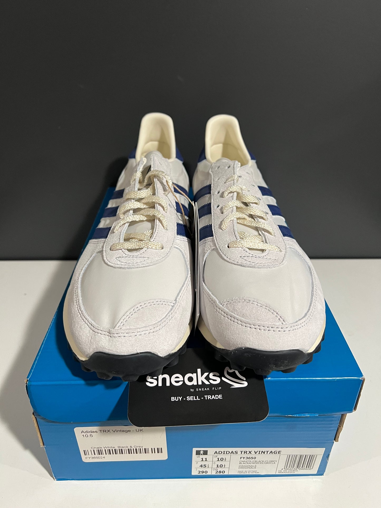 NEW Adidas Trx Vintage Chalk White FY3650 SIZE 11M OG ALL AG25-304