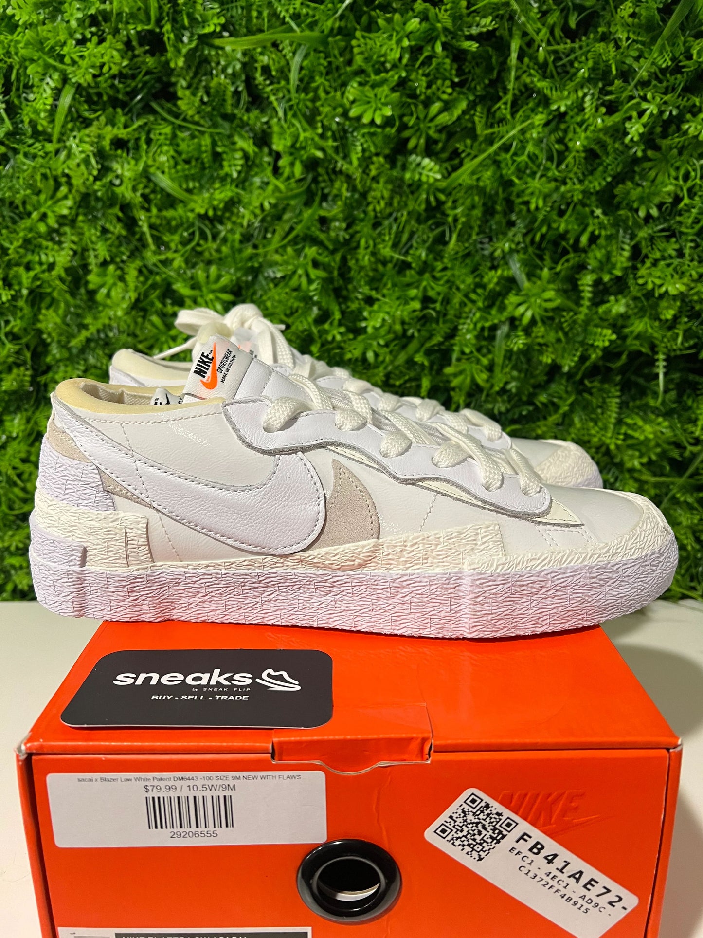 Nike Blazer Low Sacai Black Patent Leather - New (WITH DEFECTS)