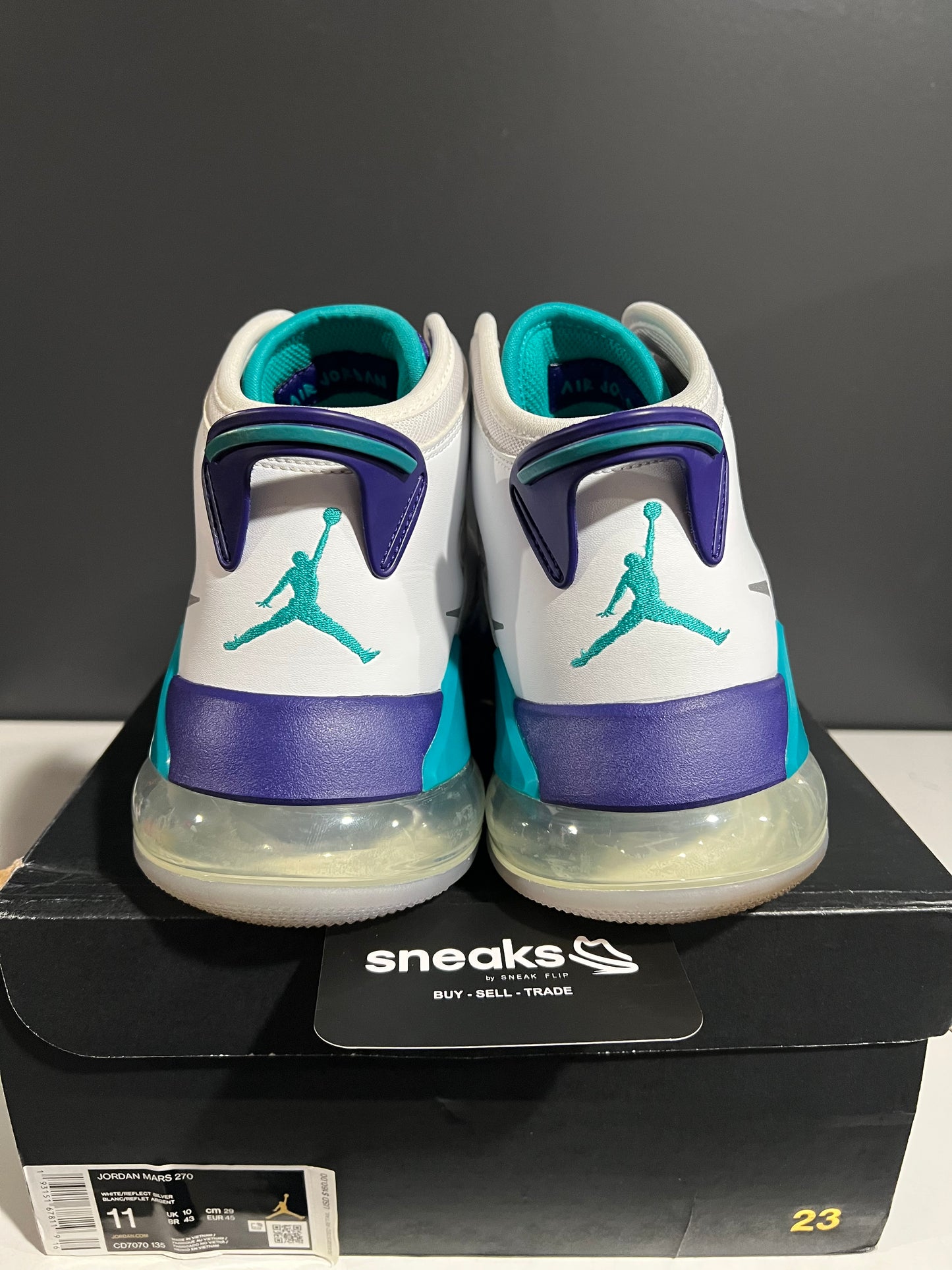 USED Jordan Mars 270 Grape CD7070-135 SIZE 11M OG ALL AG25-307