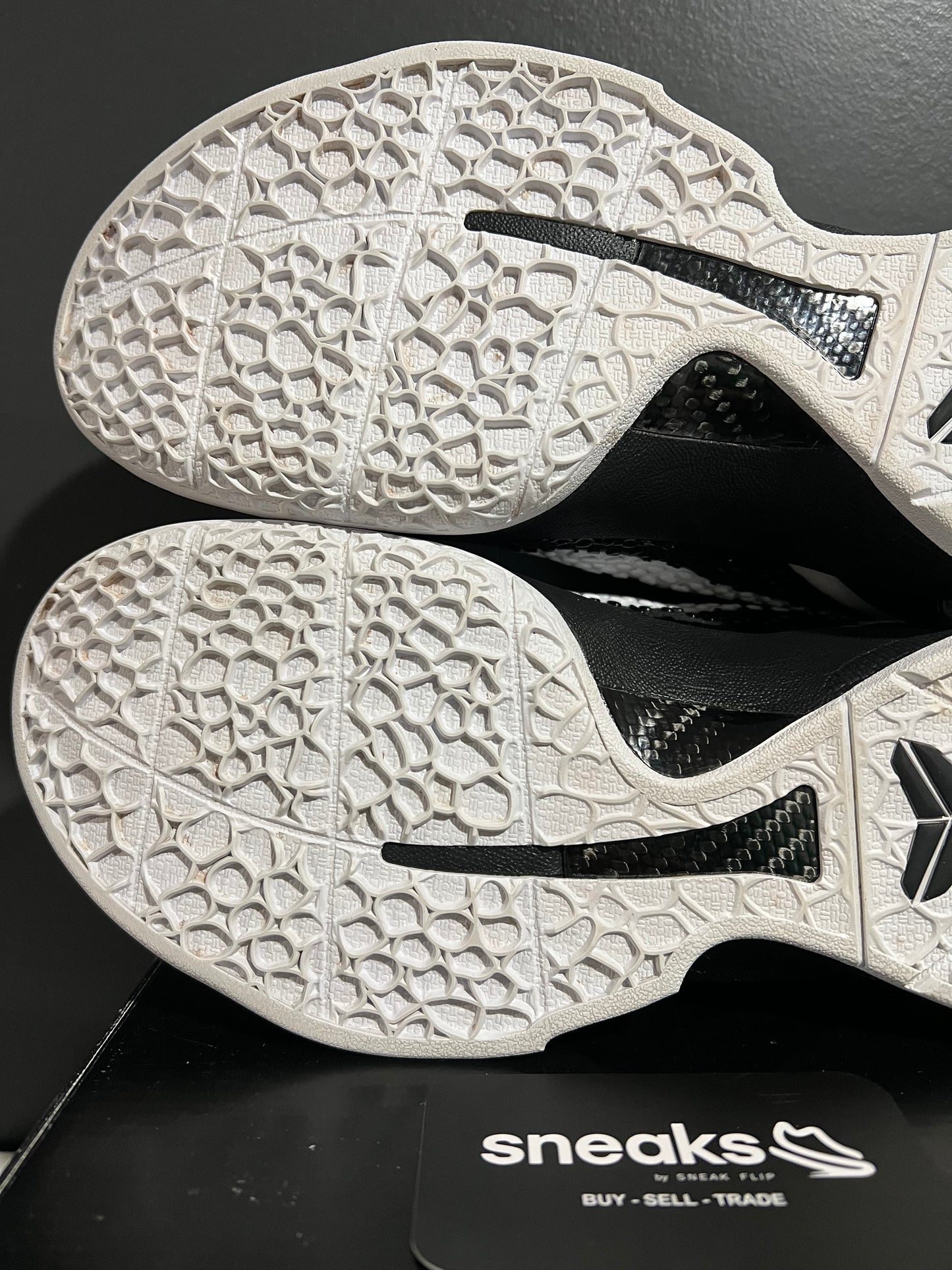 USED Zoom Kobe 6 Protro 'Mambacita Sweet Sixteen' CW2190-002 SIZE 8.5M OG ALL AG25-188