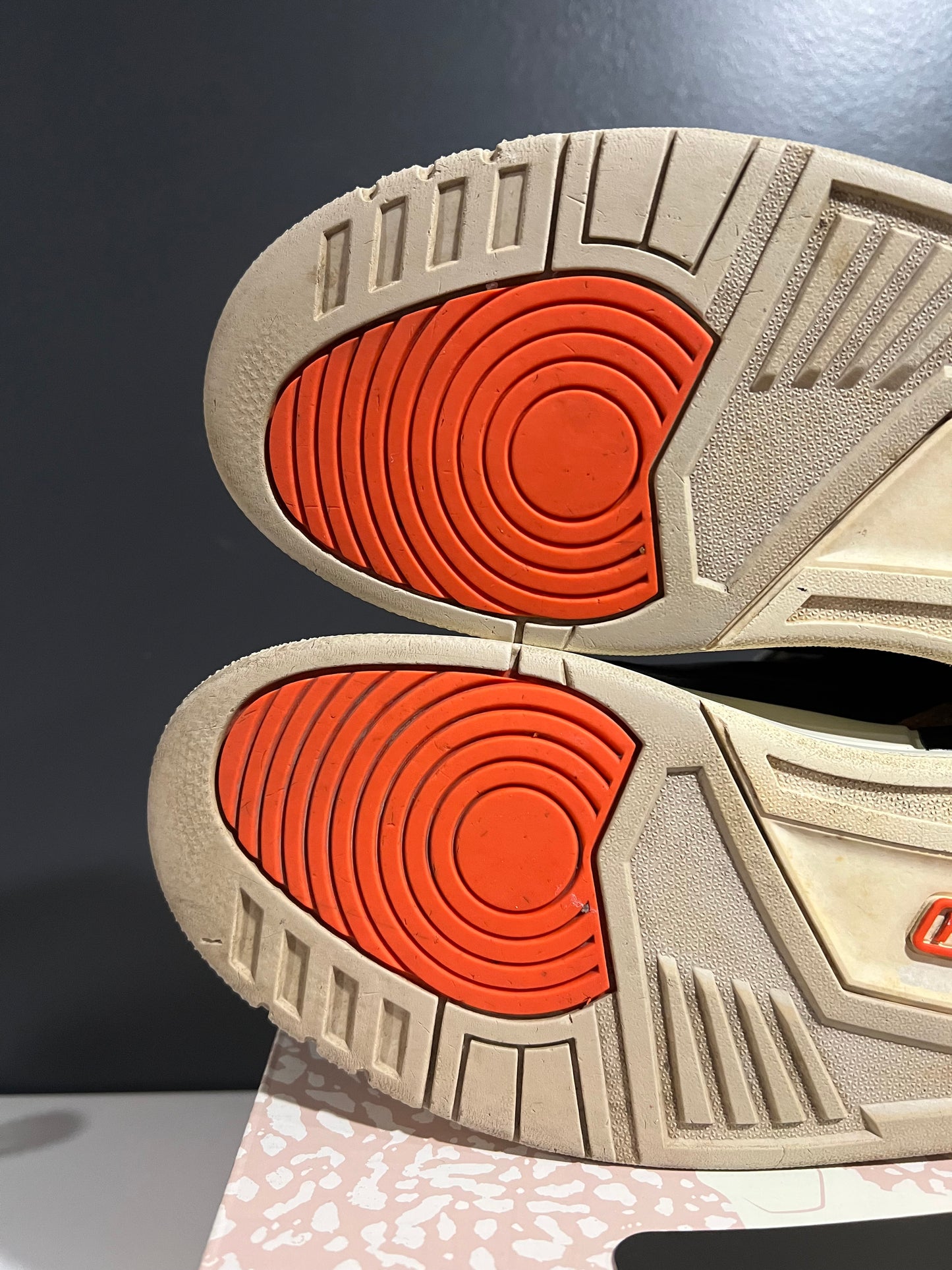 USED Air Jordan 3 Retro Desert Elephant CT8532 008 SIZE 8M OG ALL AG25-171