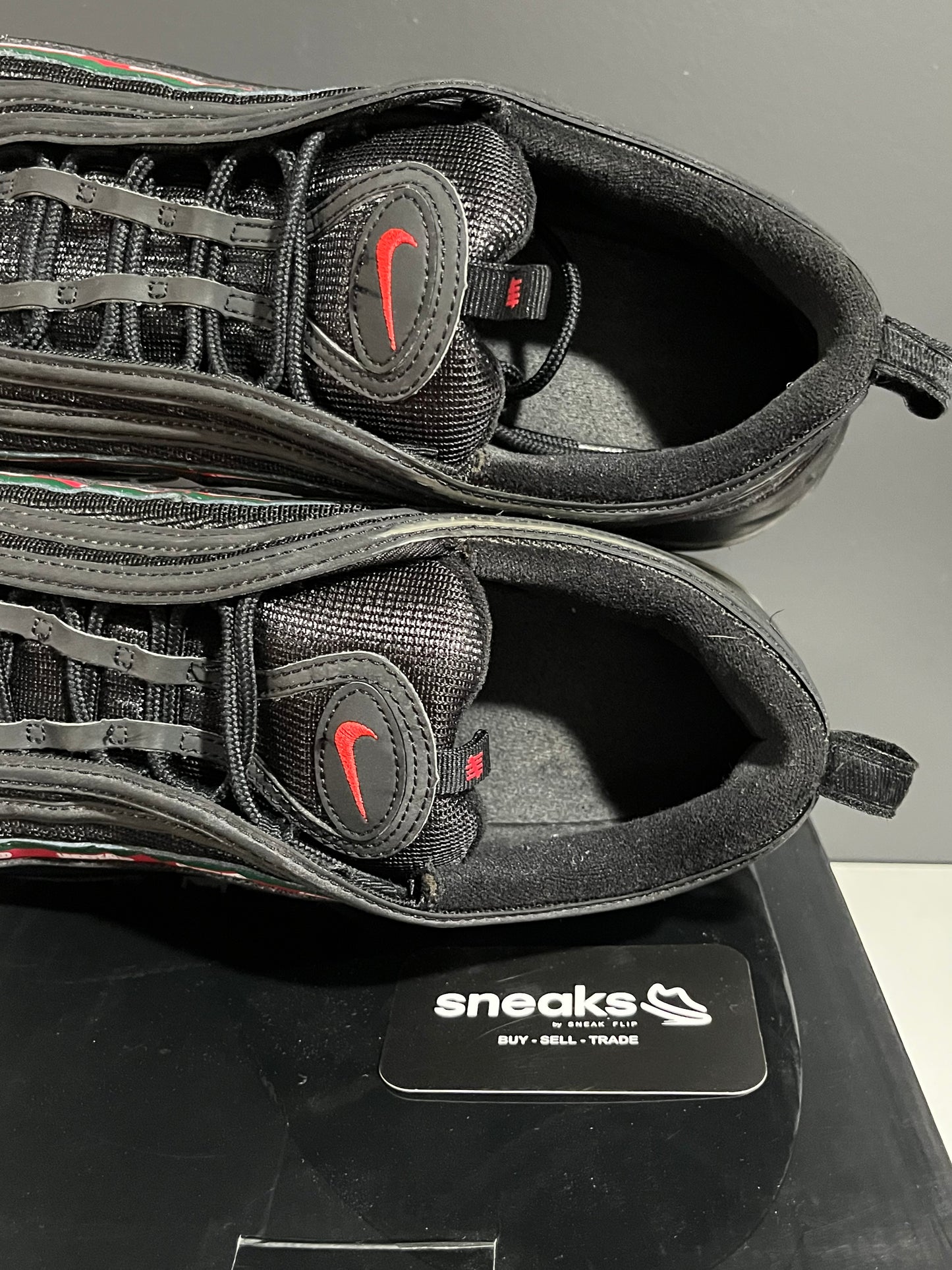 USED Undefeated x Air Max 97 OG Black AJ1986-001 SIZE 12M OG ALL JY25-159