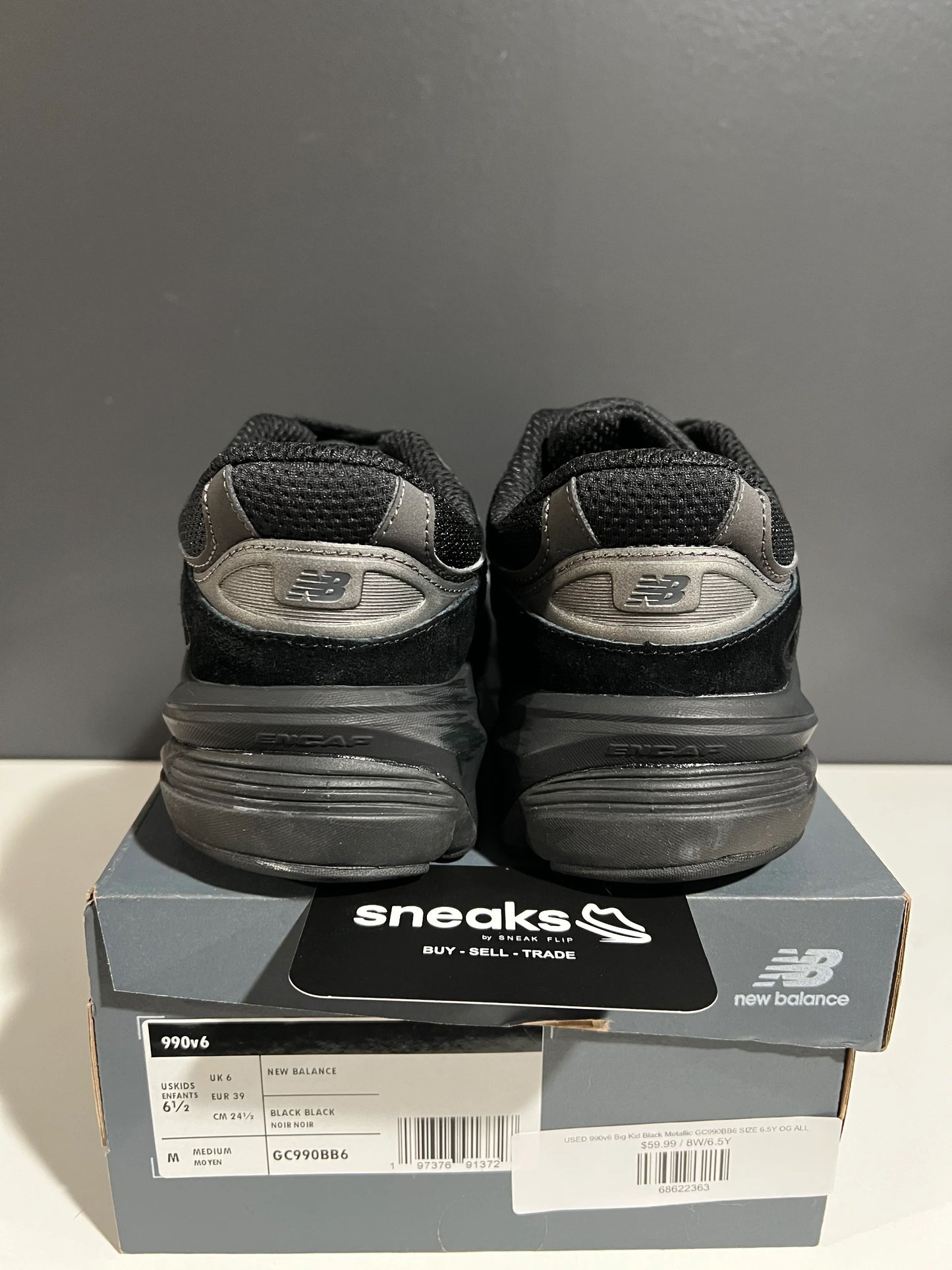 New Balance 990v6 Triple Black (GS) - Used