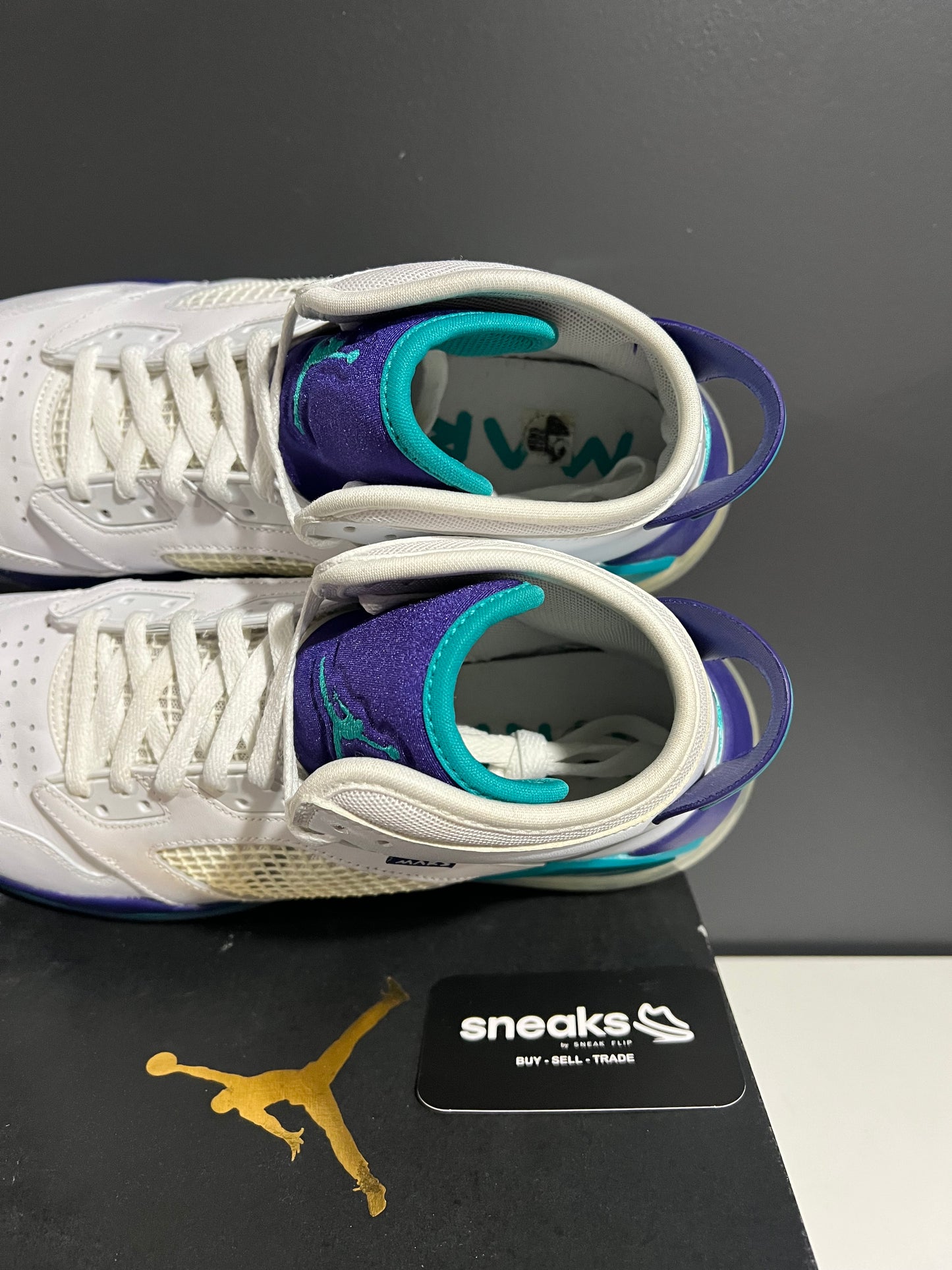 USED Jordan Mars 270 Grape CD7070-135 SIZE 11M OG ALL AG25-307