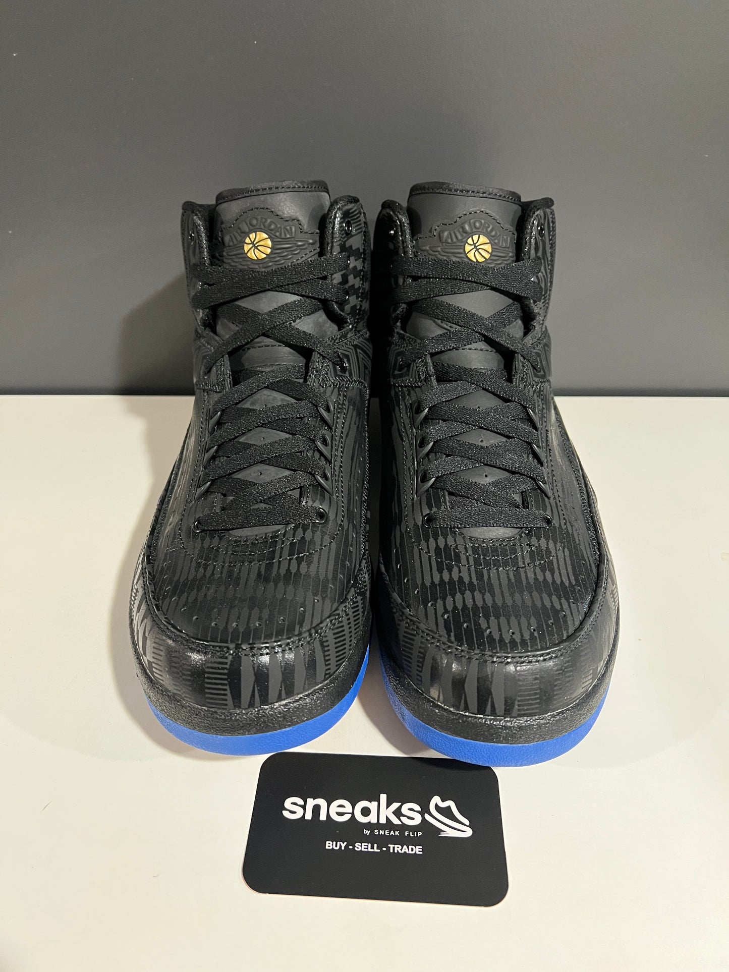 USED Air Jordan 2 Retro Black History Month 2019 BQ7618-007 SIZE 11M OG ALL JY25-184
