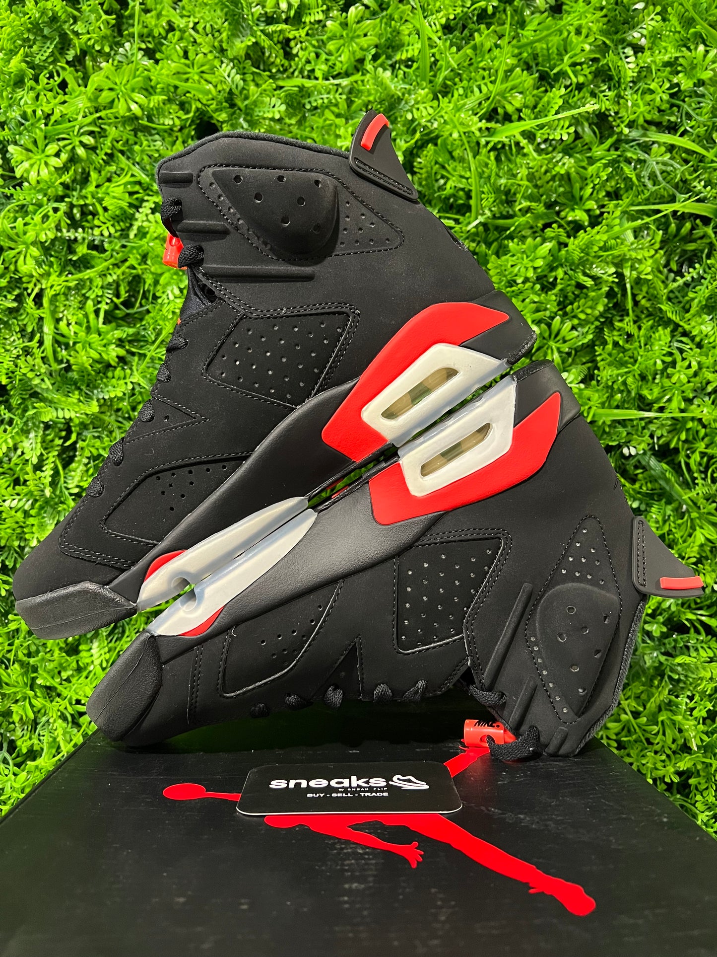 NEW Air Jordan 6 Retro Infrared 2019 384664-060 WITH DEFECTS