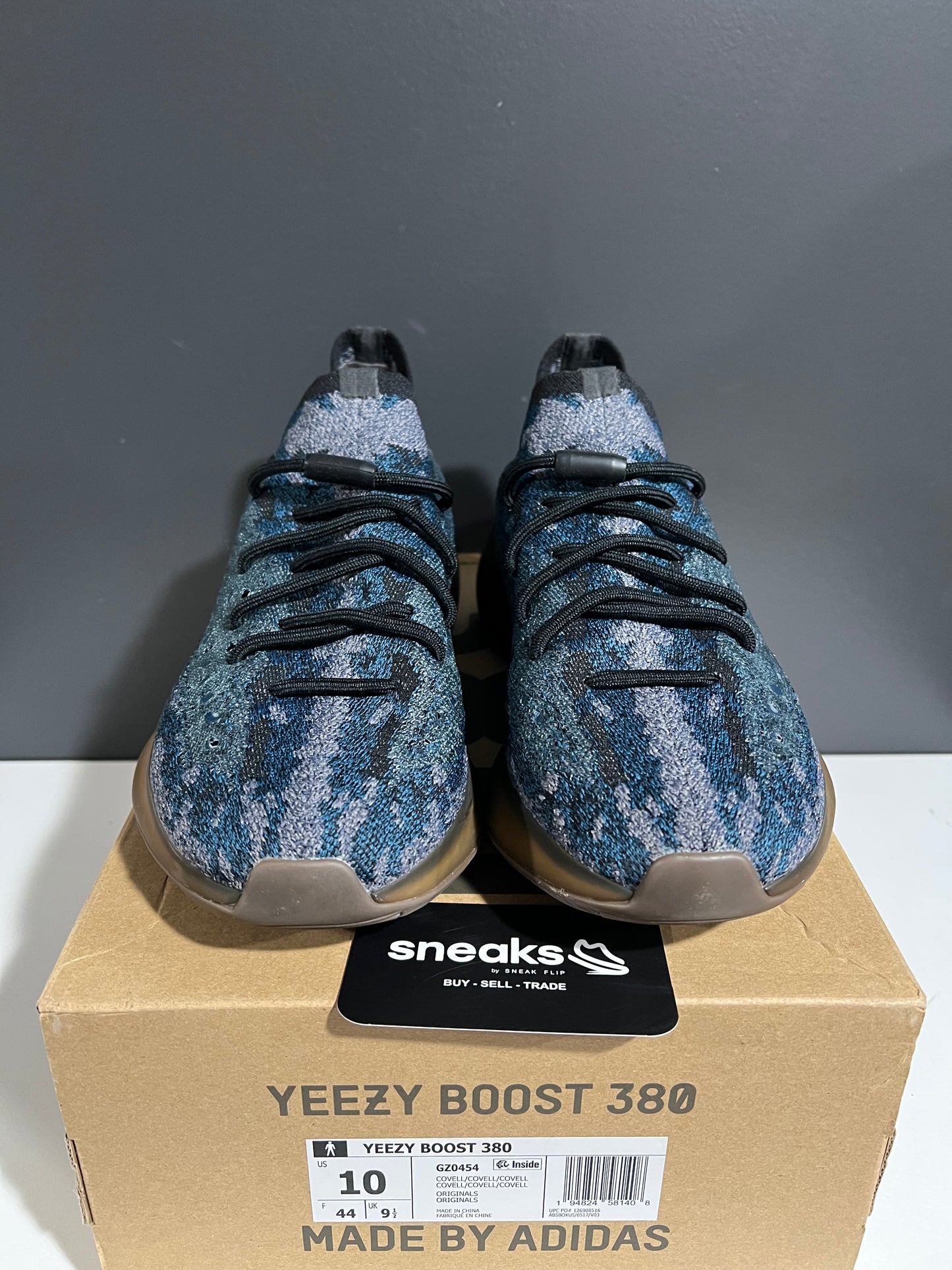 USED Yeezy Boost 380 Covellite GZ0454 SIZE 10M OG ALL AG25-326