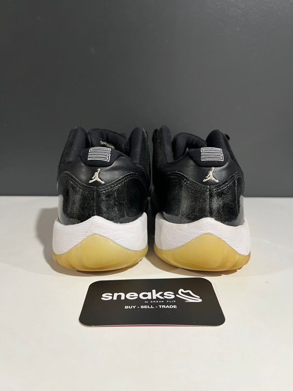 Jordan 11 Retro Low Barons (GS) - USED NO BOX