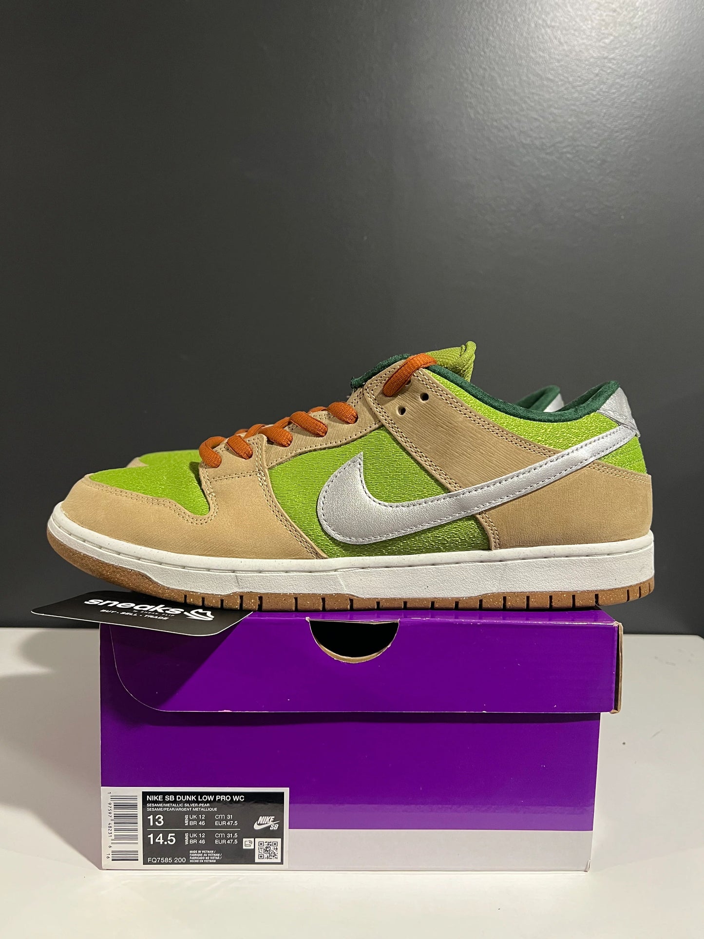 Nike SB Dunk Low Escargot - Used