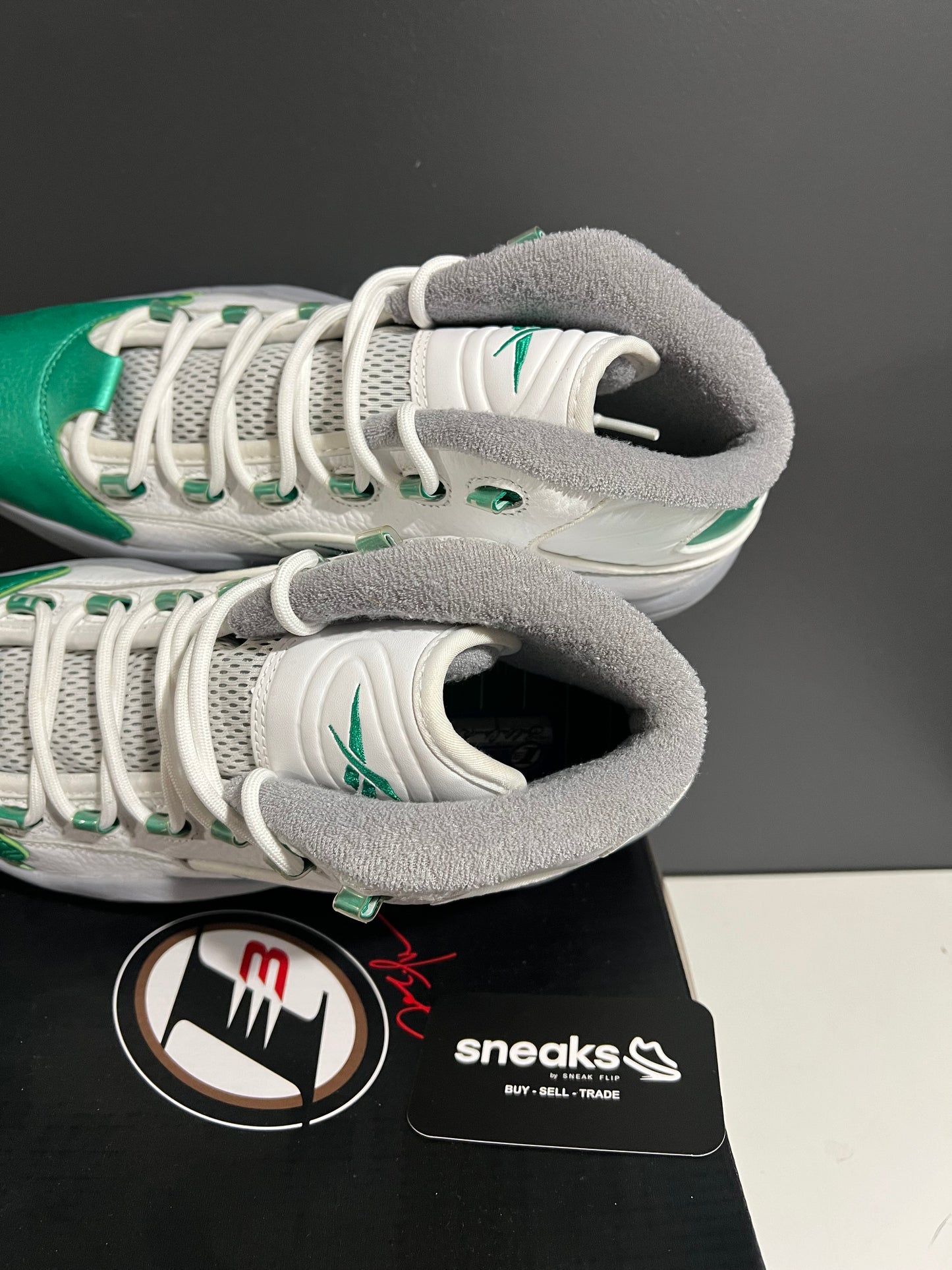 USED Question Mid Philadelphia Eagles FZ3993 SIZE 11M OG ALL AG25-287
