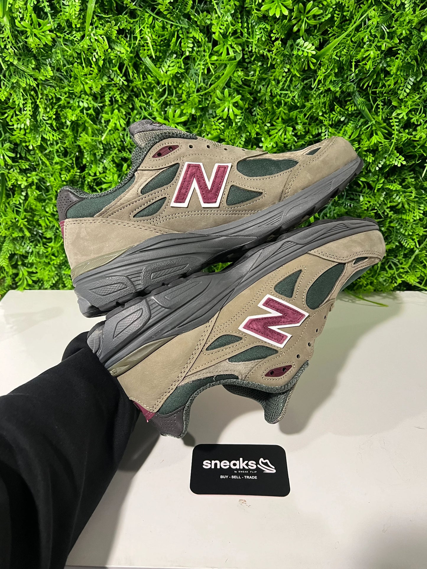 New Balance 990v3 MiUSA Teddy Santis Green Purple - New (NO BOX)