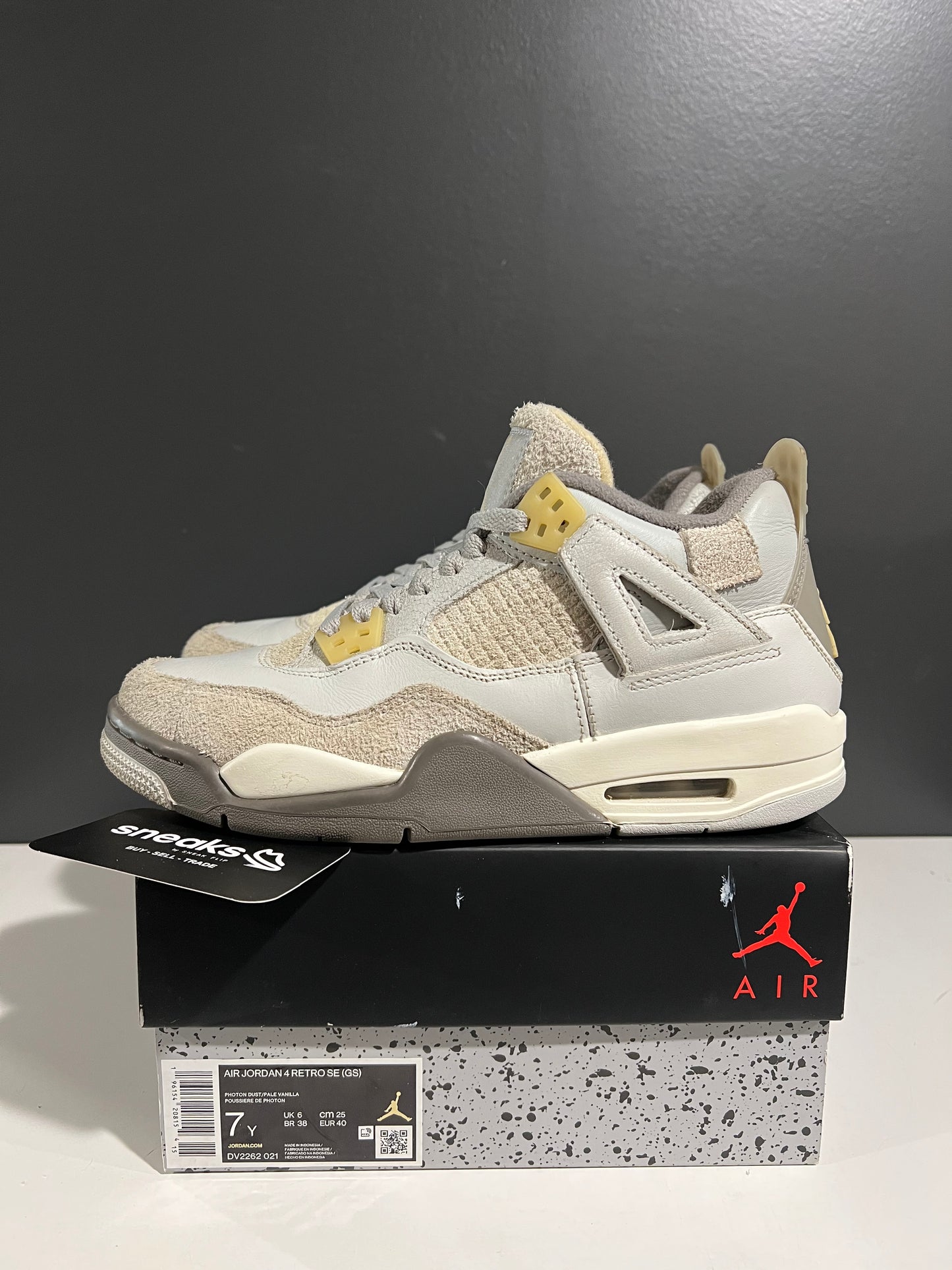 USED Air Jordan 4 Retro SE Craft GS Photon Dust DV2262-021 SIZE 7Y OG ALL SP25-059