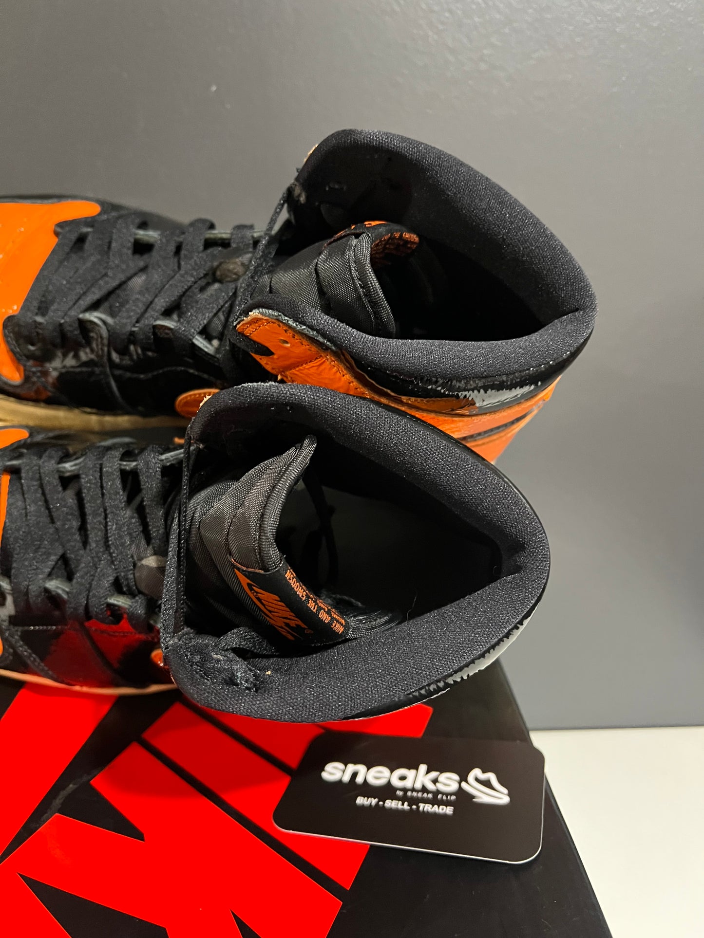 USED Air Jordan 1 Retro High OG Shattered Backboard 3.0 555088-028 SIZE 10M OG ALL JY25-253