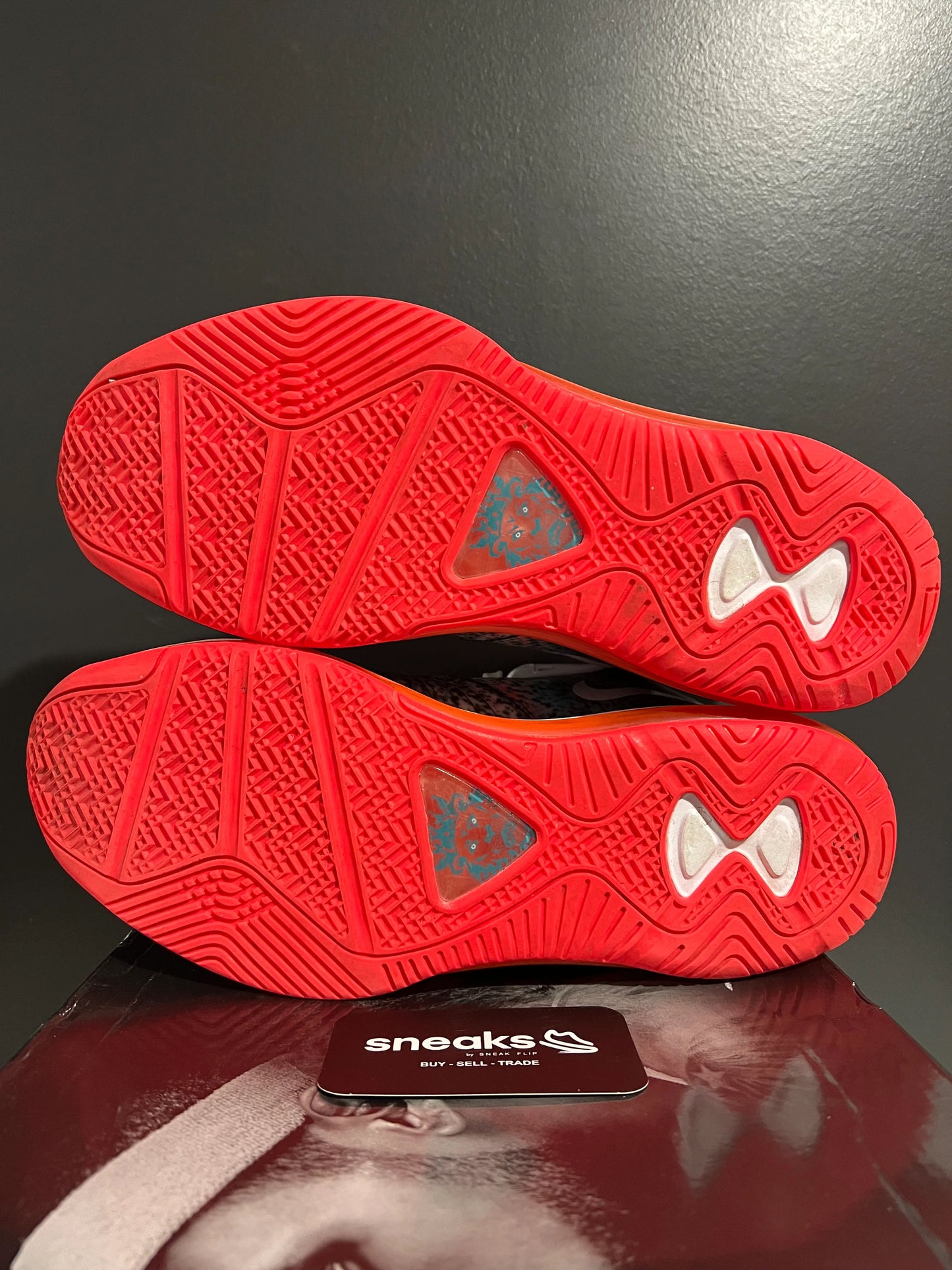 Nike LeBron 8 V2 Low Miami Nights (2021) - Used