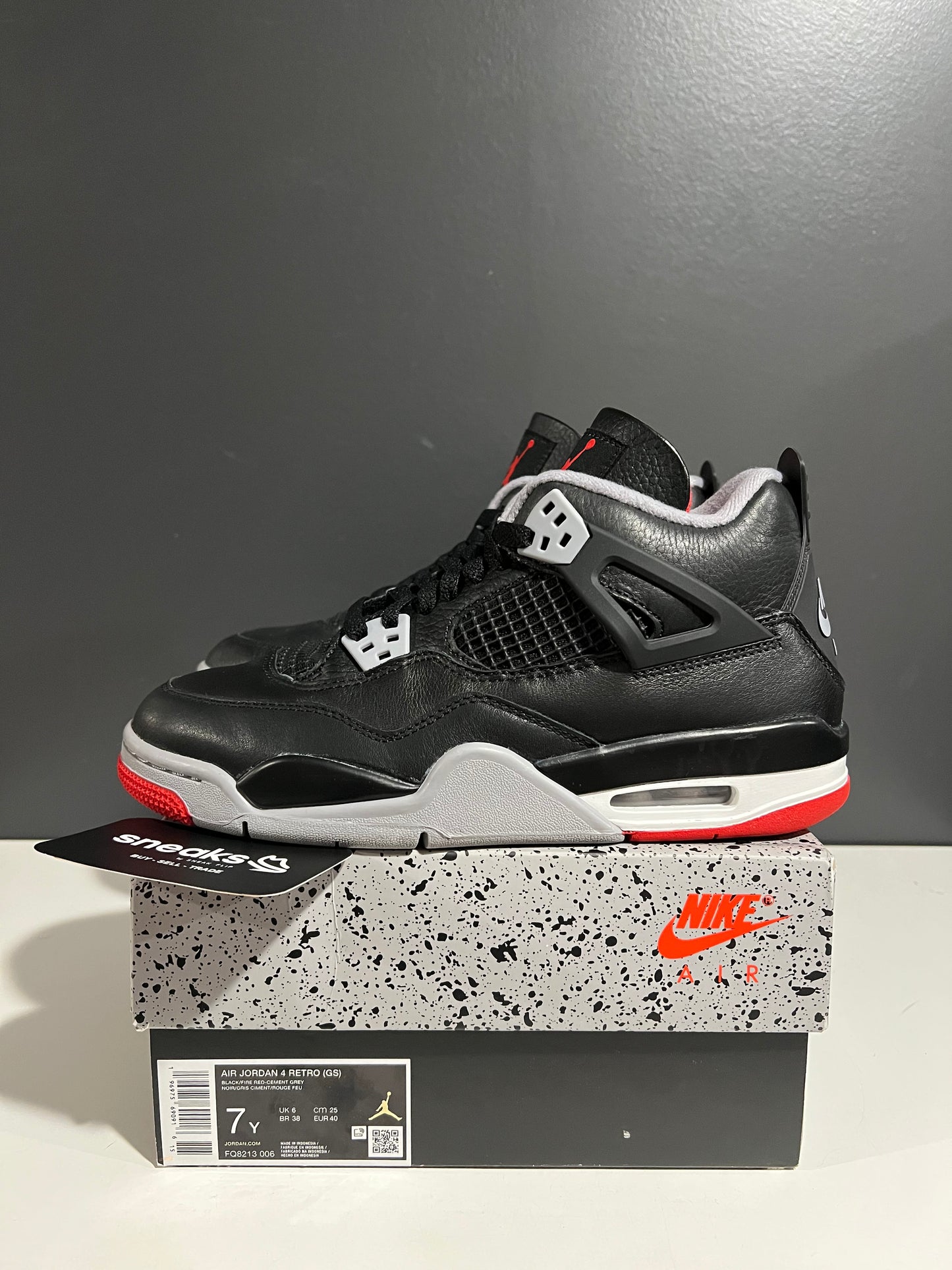 USED Air Jordan 4 Retro GS Bred Reimagined FQ8213-006 SIZE 7Y OG ALL AG25-347