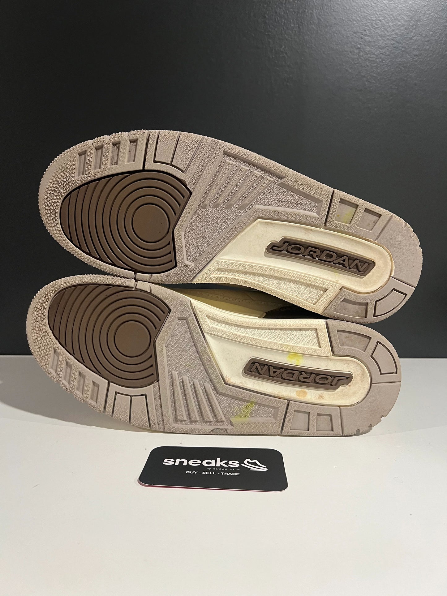 Jordan 3 Retro Palomino - Used