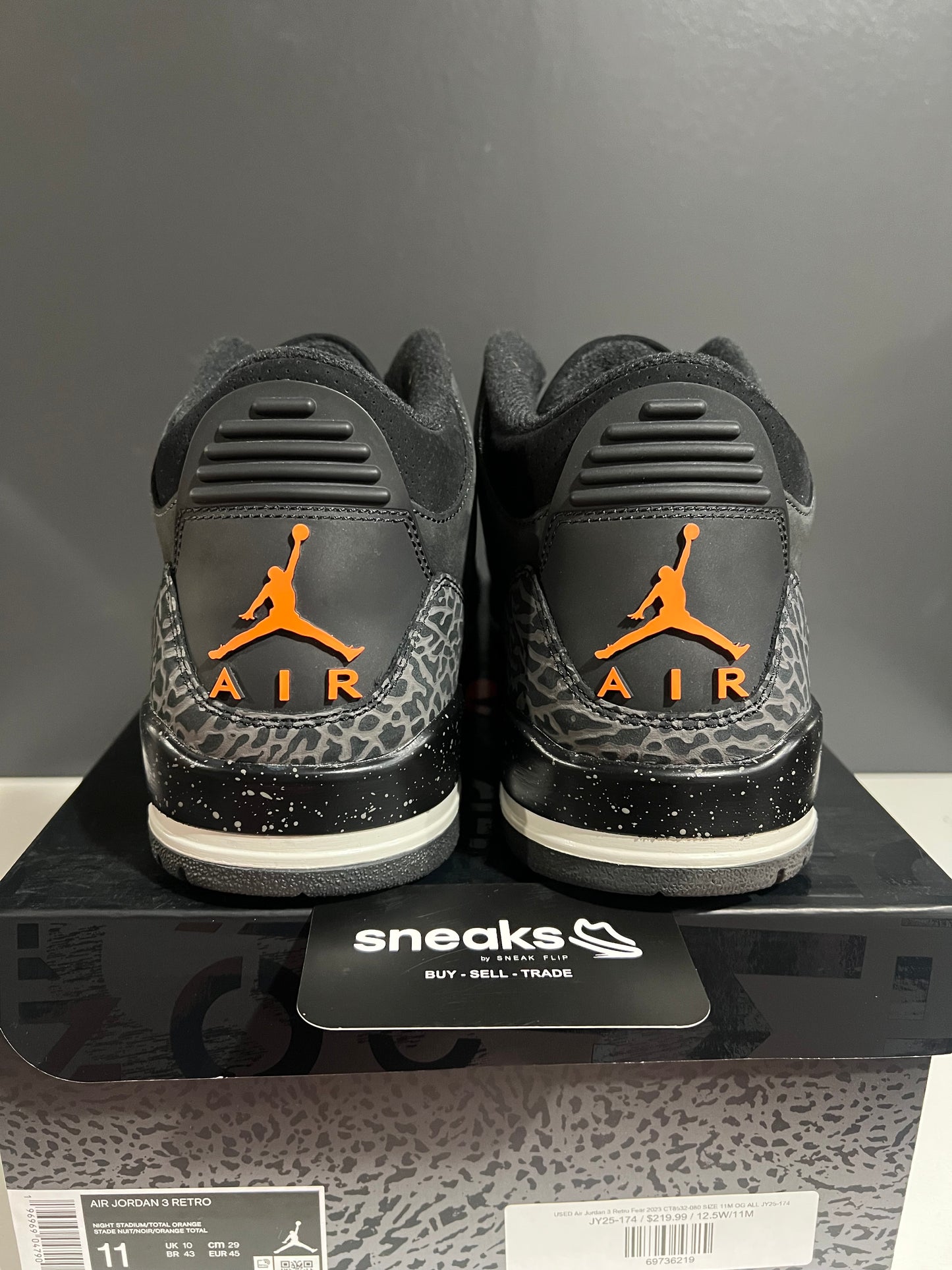 USED Air Jordan 3 Retro Fear 2023 CT8532-080 SIZE 11M OG ALL JY25-174