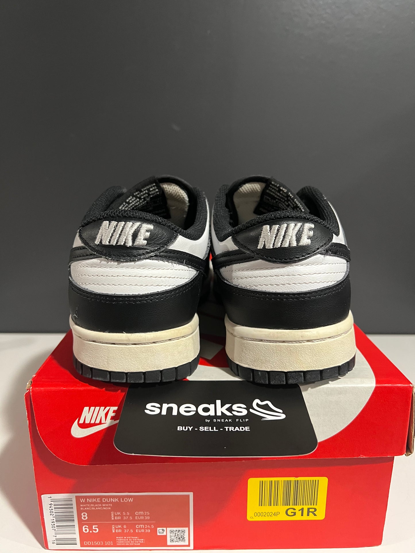 USED Wmns Dunk Low Black White DD1503-101 SIZE 6.5M OG ALL AG25-240
