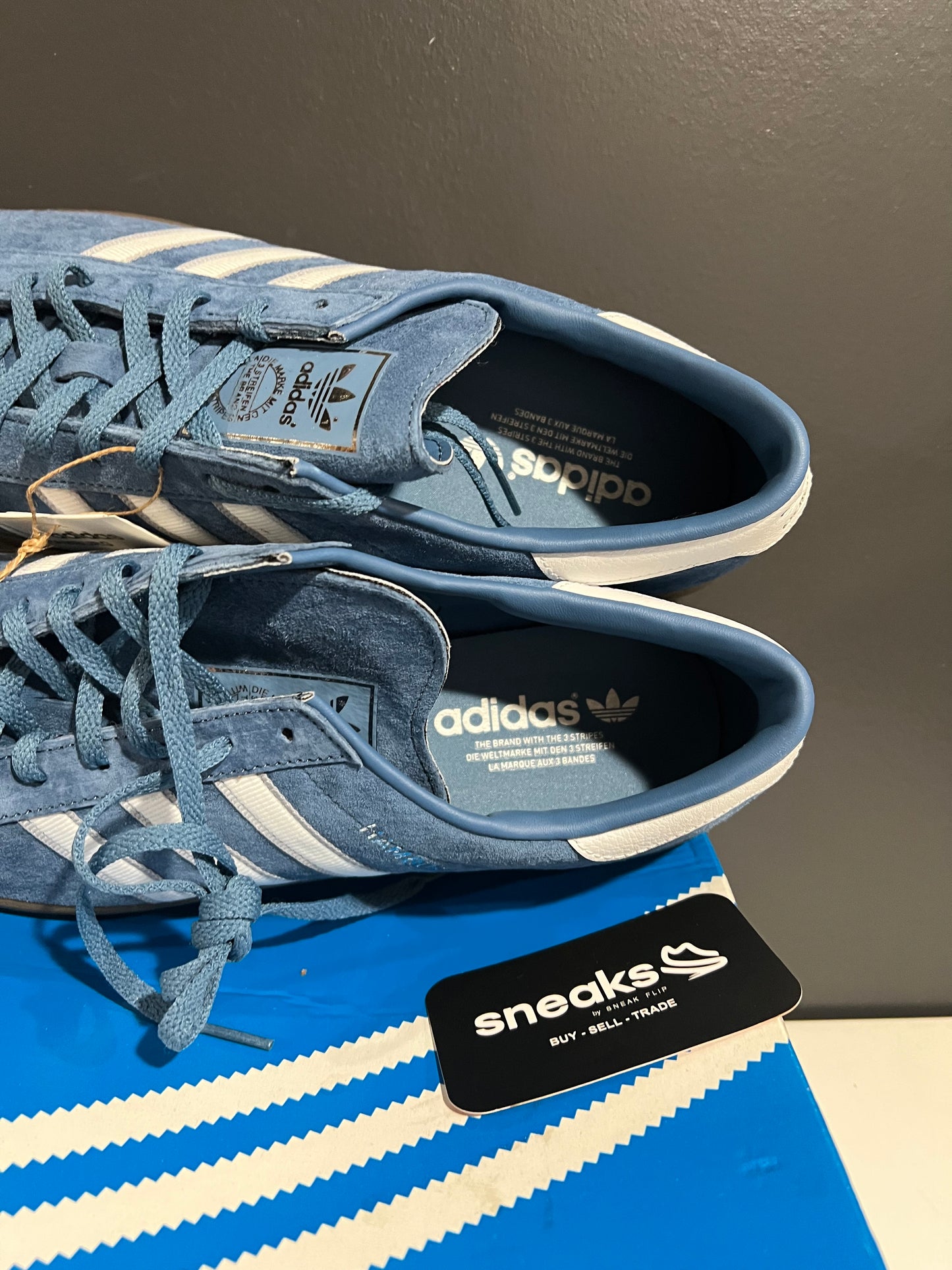NEW Adidas Hamburg Altitude Blue HQ1355 SIZE 11M OG ALL AG25-296