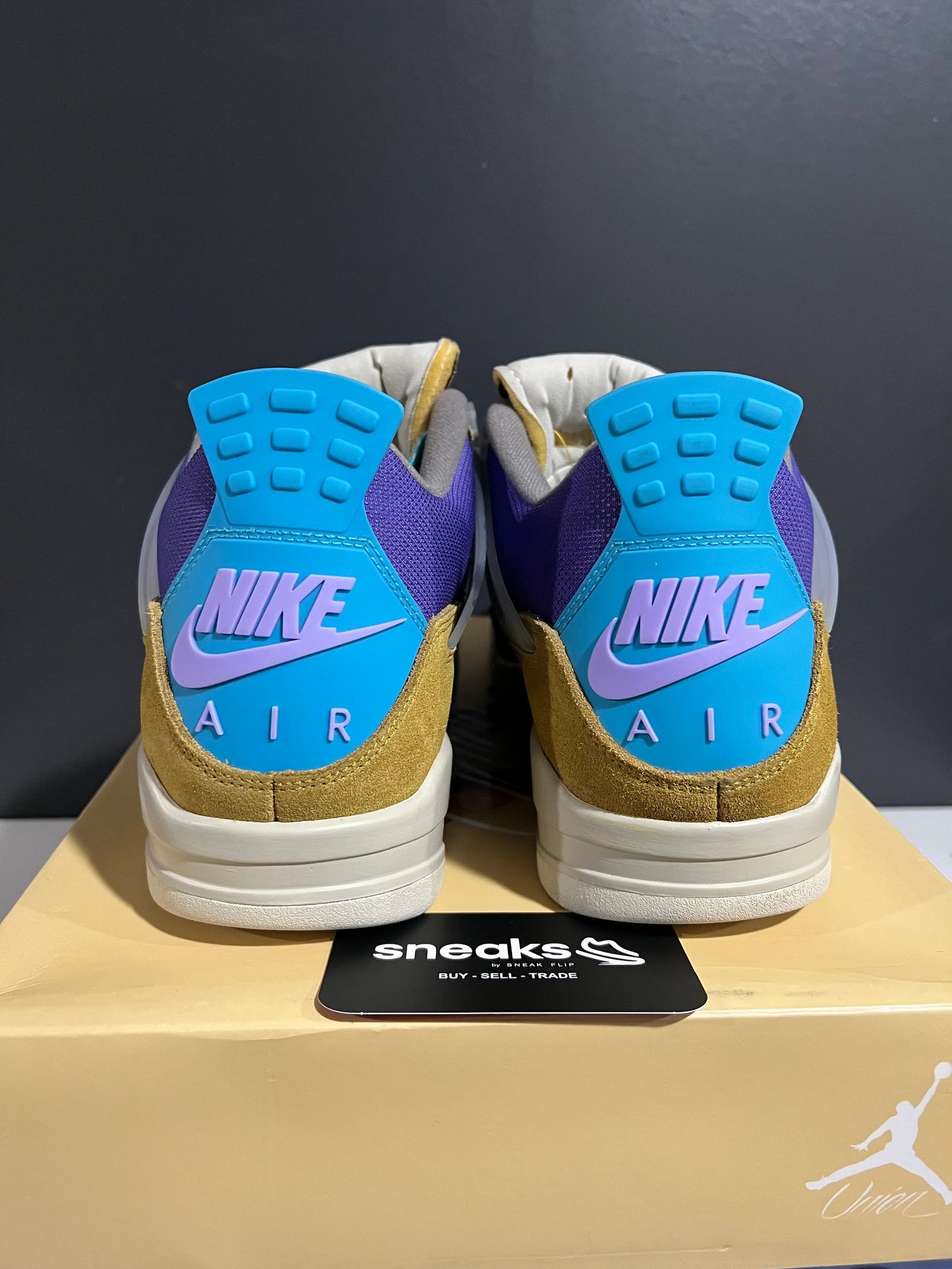 Jordan 4 Retro SP 30th Anniversary Union Desert Moss - Used