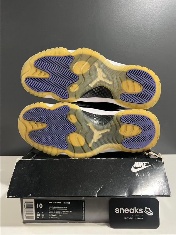 USED SIZE 10M Jordan 11 Retro Concord (2018) - Used Damaged Box