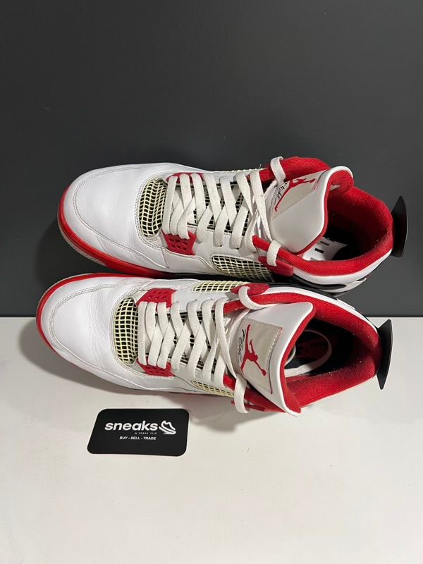Jordan 4 Retro Fire Red (2020) - USED NO BOX