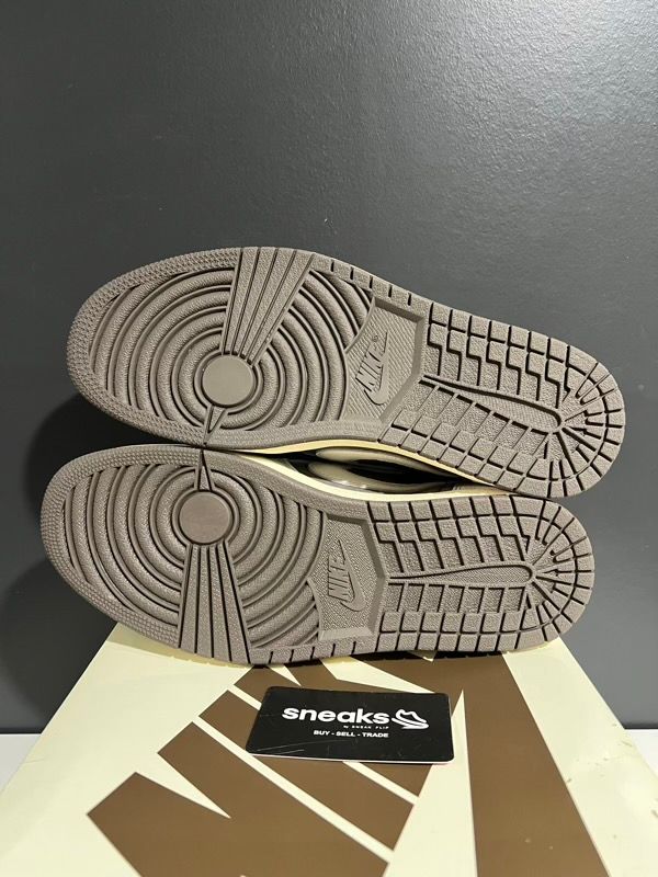 NEW SIZE 10.5M Jordan 1 Retro Low OG SP Travis Scott Reverse Mocha - New (DAMAGED BOX LID)