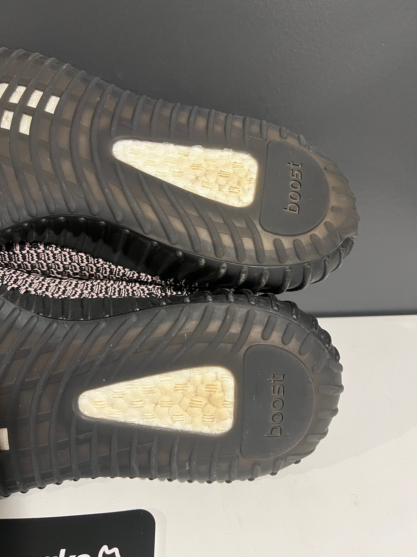 USED Yeezy Boost 350 V2 Yecheil Non-Reflective FW5190 SIZE 9M NO BOX AG25-316