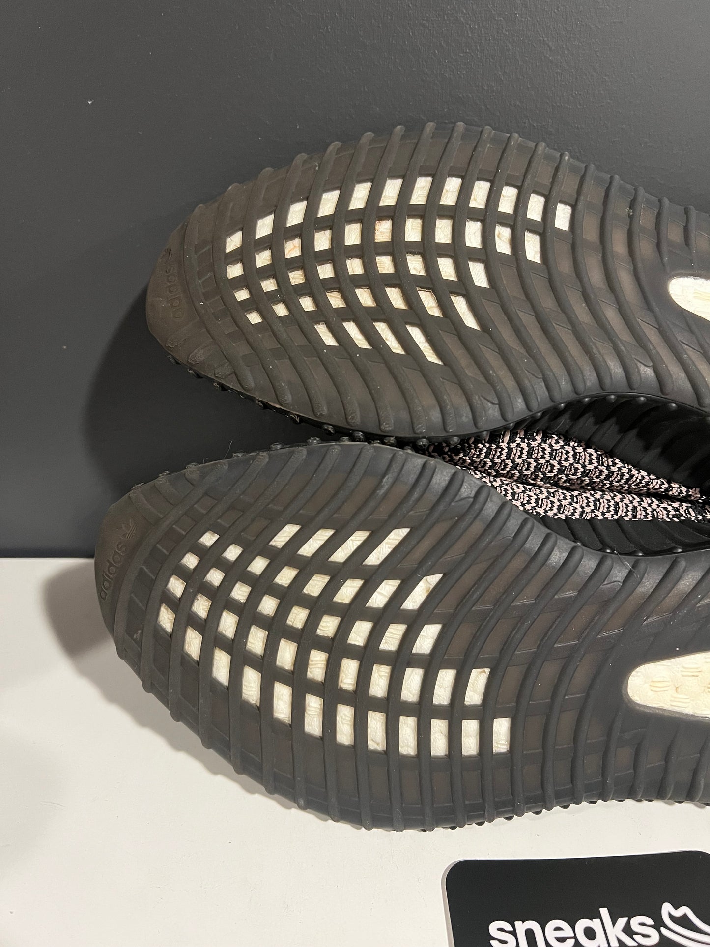 USED Yeezy Boost 350 V2 Yecheil Non-Reflective FW5190 SIZE 9M NO BOX AG25-316
