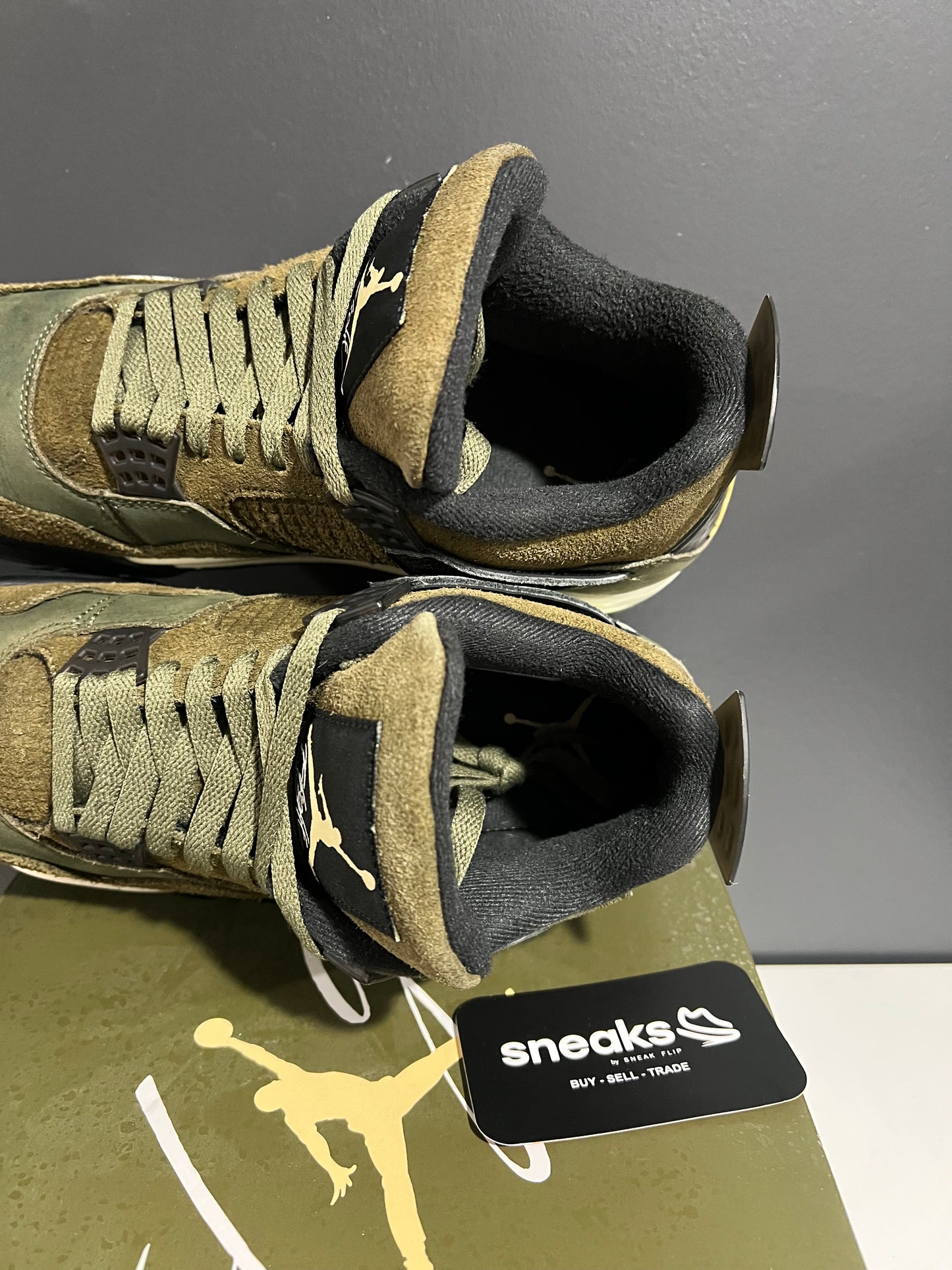 USED Air Jordan 4 Retro SE Craft Olive FB9927-200 SIZE 9.5M OG ALL AG25-97