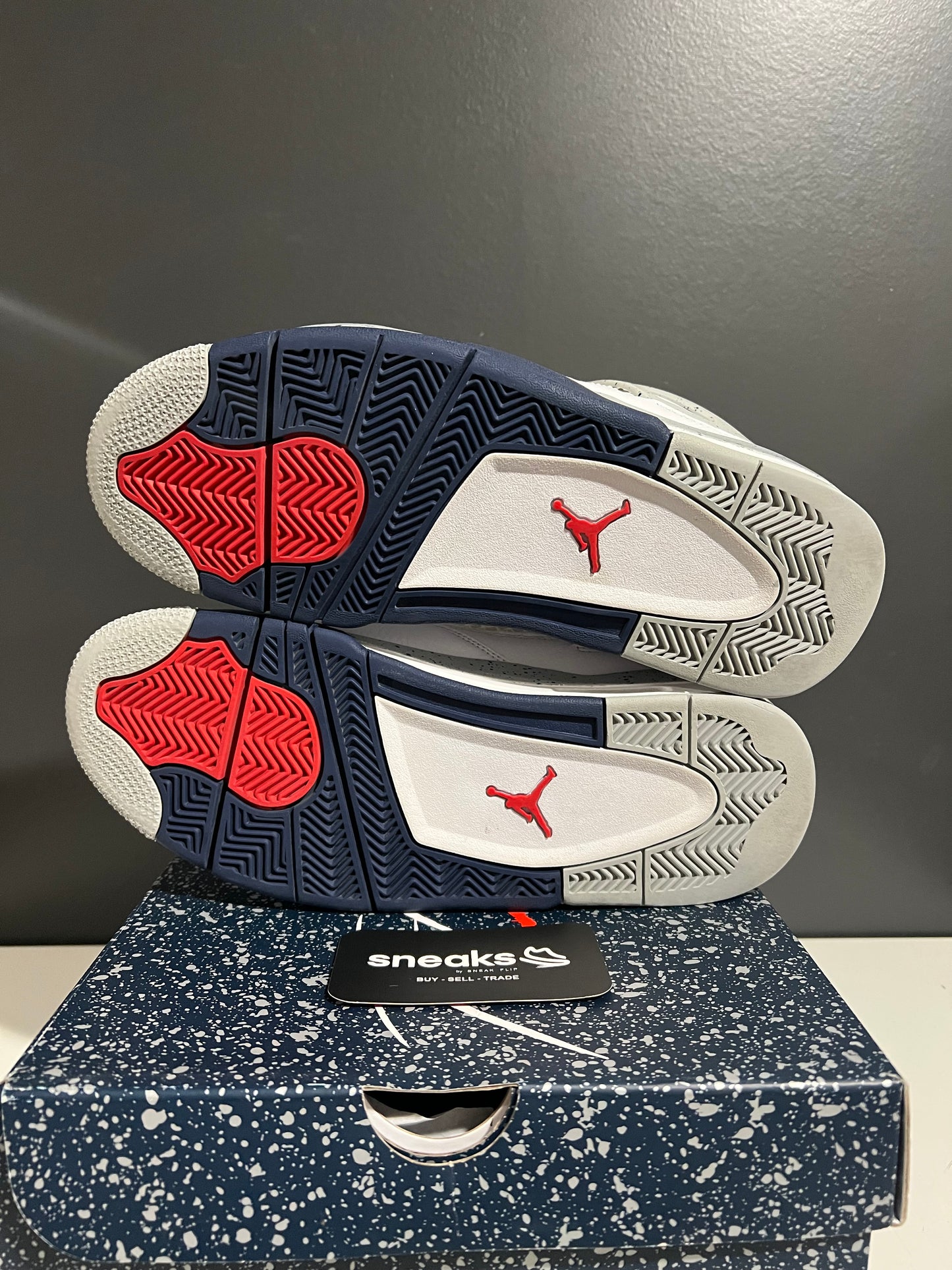 USED Air Jordan 4 Retro Midnight Navy DH6927-140 SIZE 8.5M OG ALL AG25-351