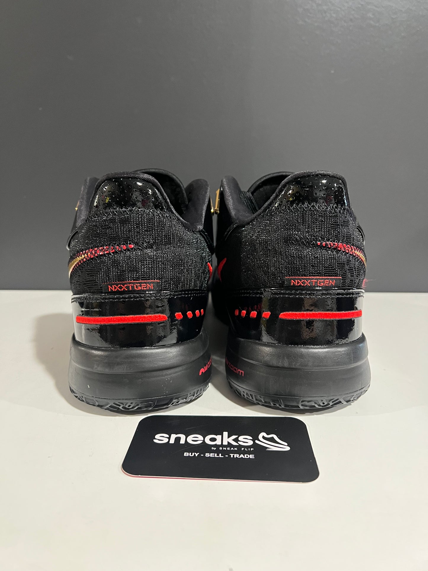 NEW Nike Zoom LeBron NXXT Gen AMPD Black Metallic Gold Red FJ1566-001 SIZE 9M OG ALL JY25-294