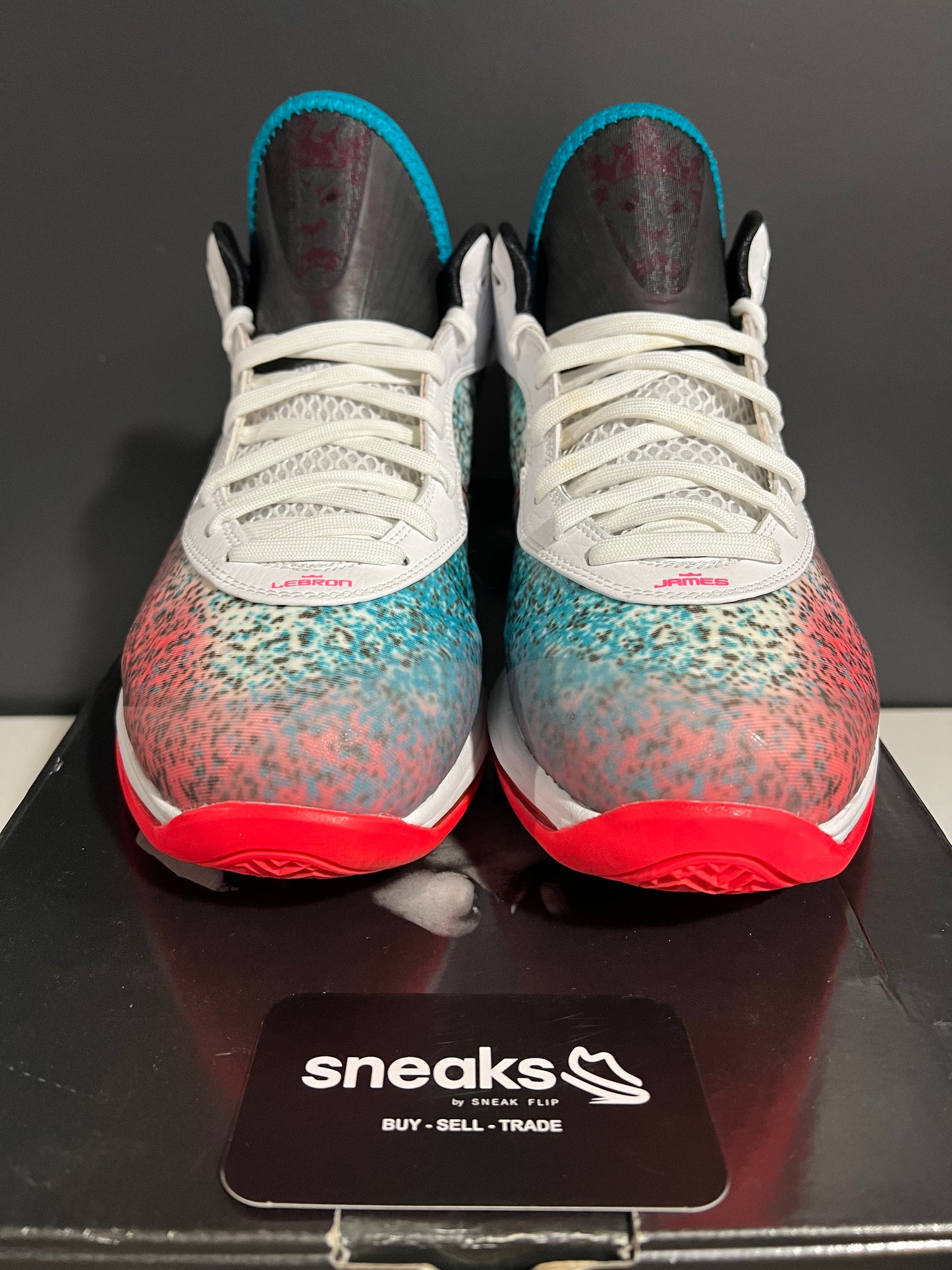 USED LeBron 8 V/2 Low Retro Miami Night 2021 DJ4436-100 SIZE 10M OG ALL AG25-265