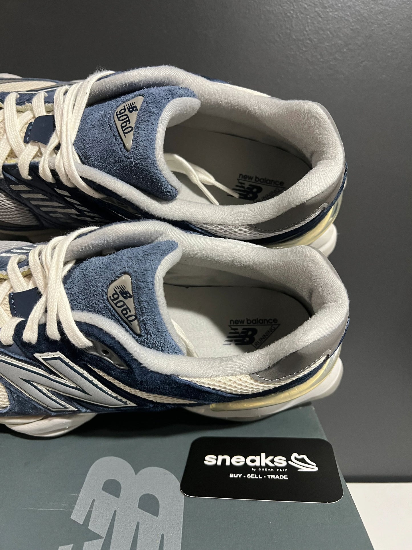 New Balance 9060 Natural Indigo - Used