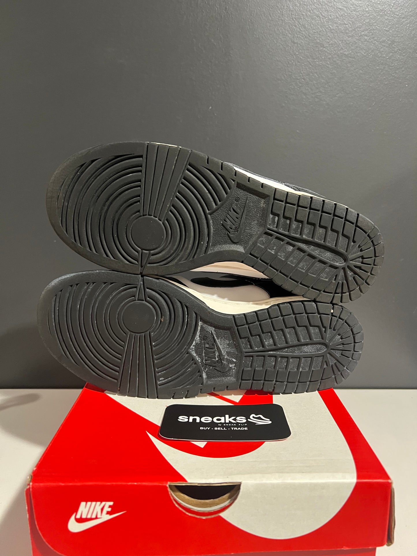 USED Wmns Dunk Low Black White DD1503-101 SIZE 6.5M OG ALL AG25-240