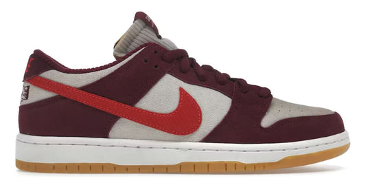 Nike SB Dunk Low Skate Like a Girl