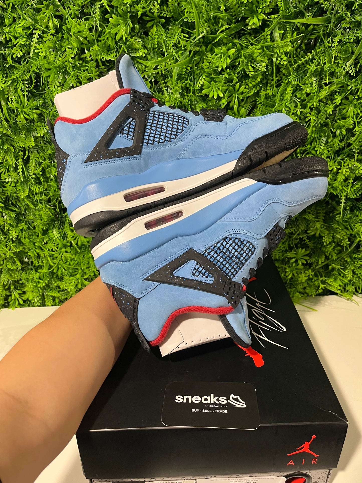 Jordan 4 Retro Travis Scott Cactus Jack