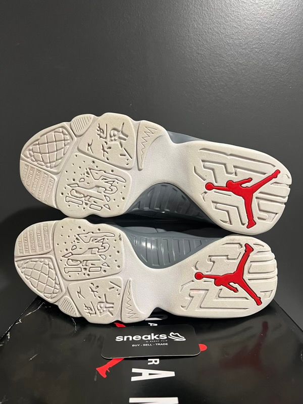 USED SIZE 9.5M Jordan 9 Retro Fire Red - Used