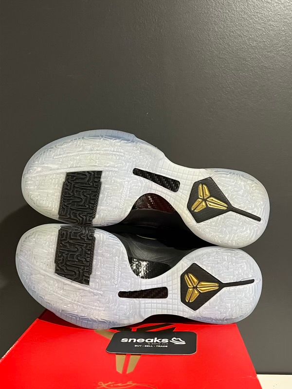 USED SIZE 8M Nike Kobe 5 Protro Year of the Mamba Eggplant - Used