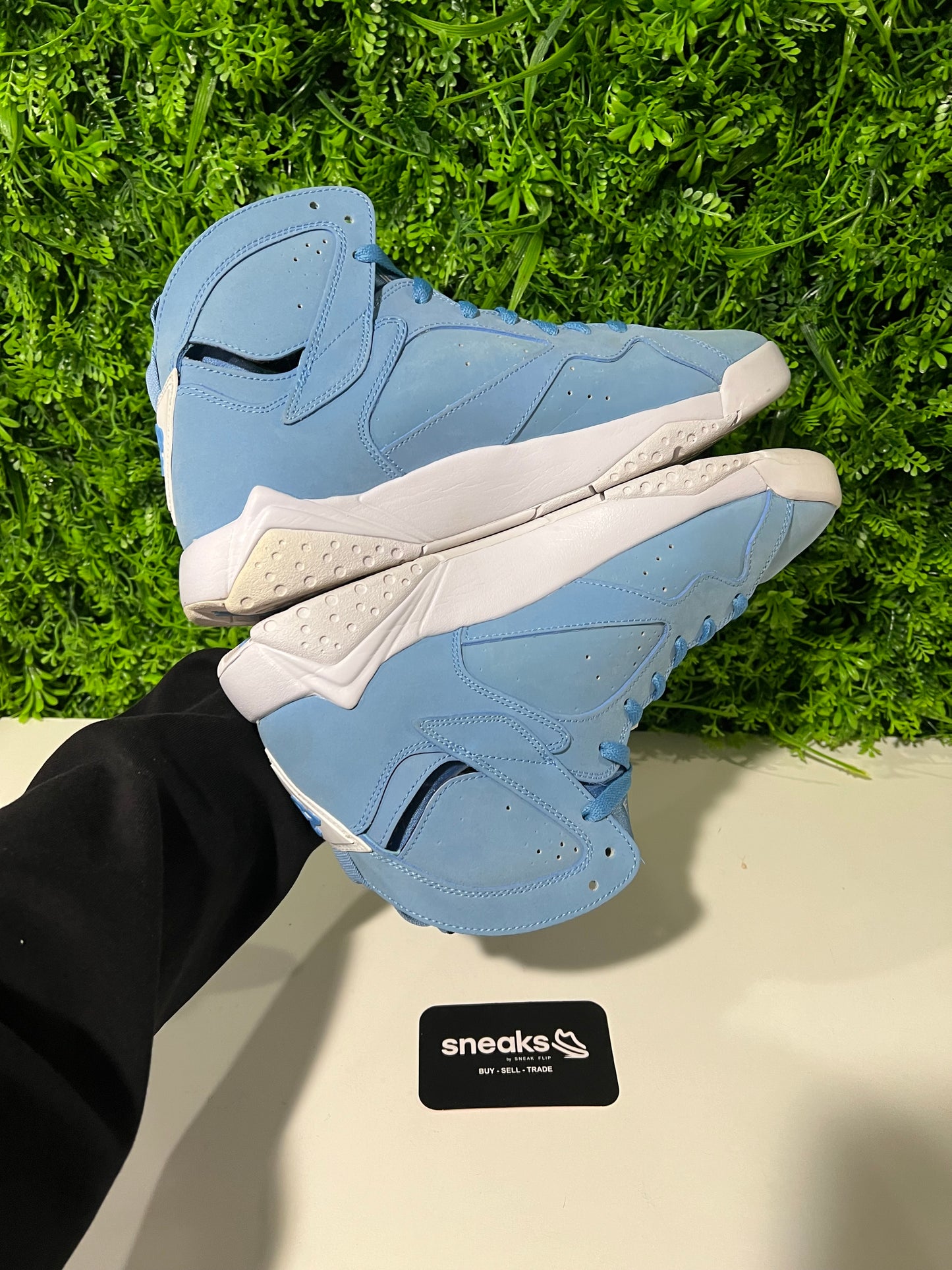 USED Air Jordan 7 Retro Pantone 304775-400 SIZE 9.5M NO BOX