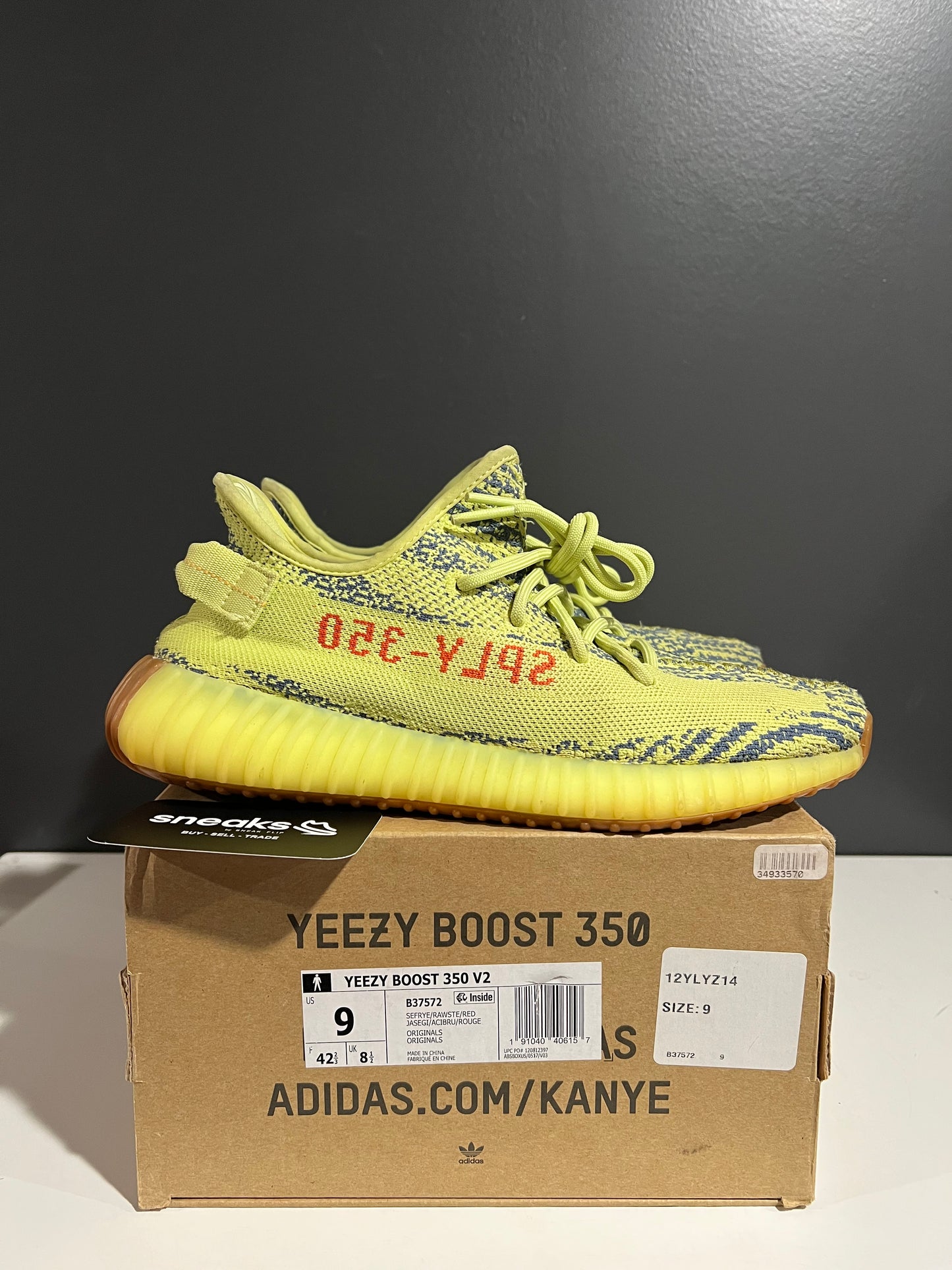 USED Yeezy Boost 350 V2 Semi Frozen Yellow B37572 SIZE 9M OG ALL AG25-227