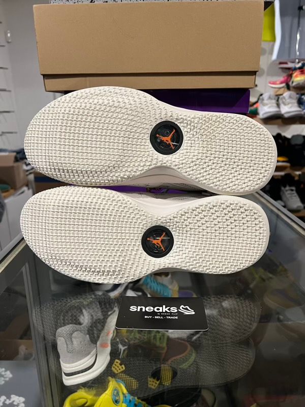 USED SIZE 11M Jordan XXXIII Vast Grey - USED NO BOX